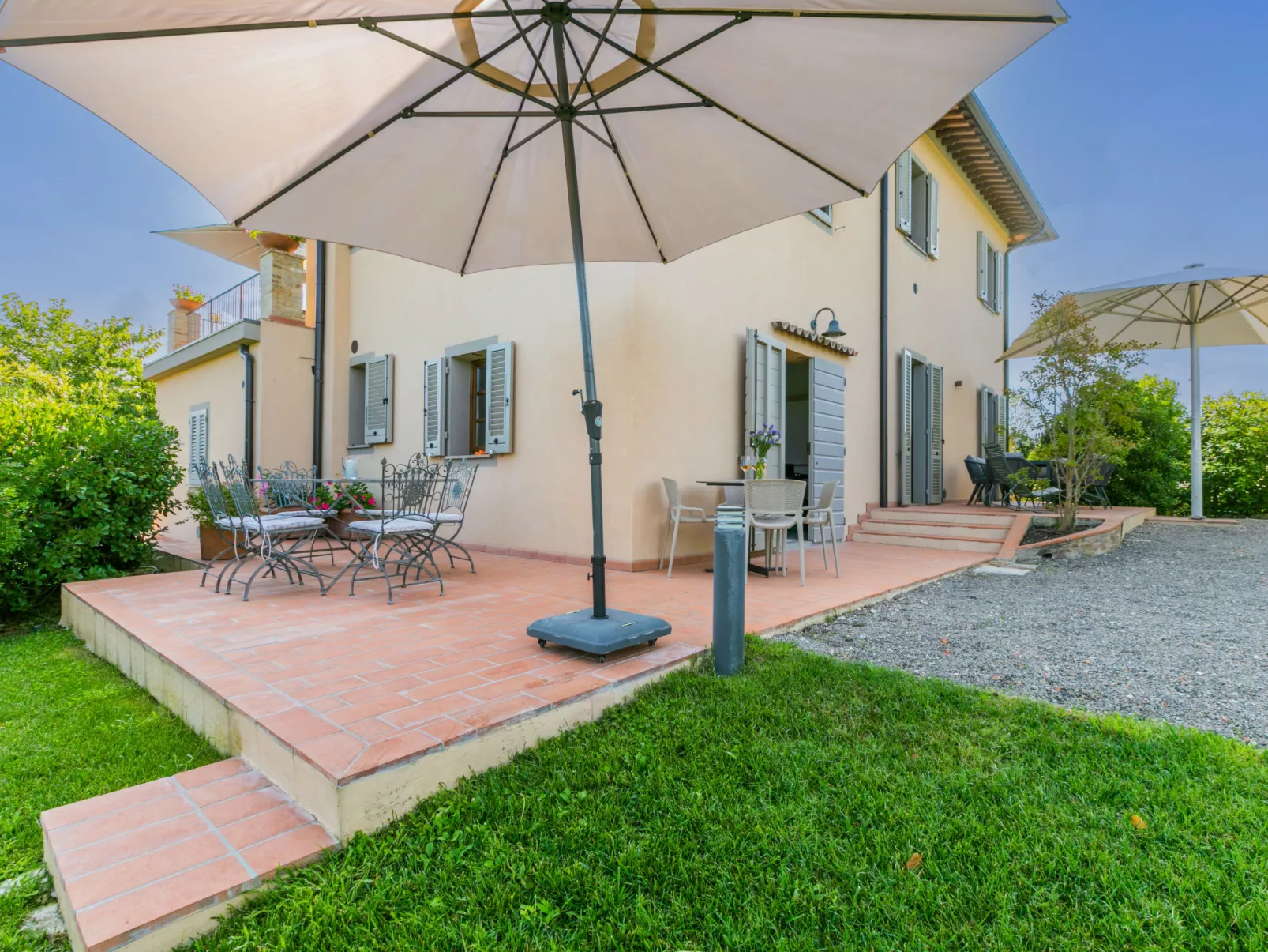 Vecchio Forno-Buiten