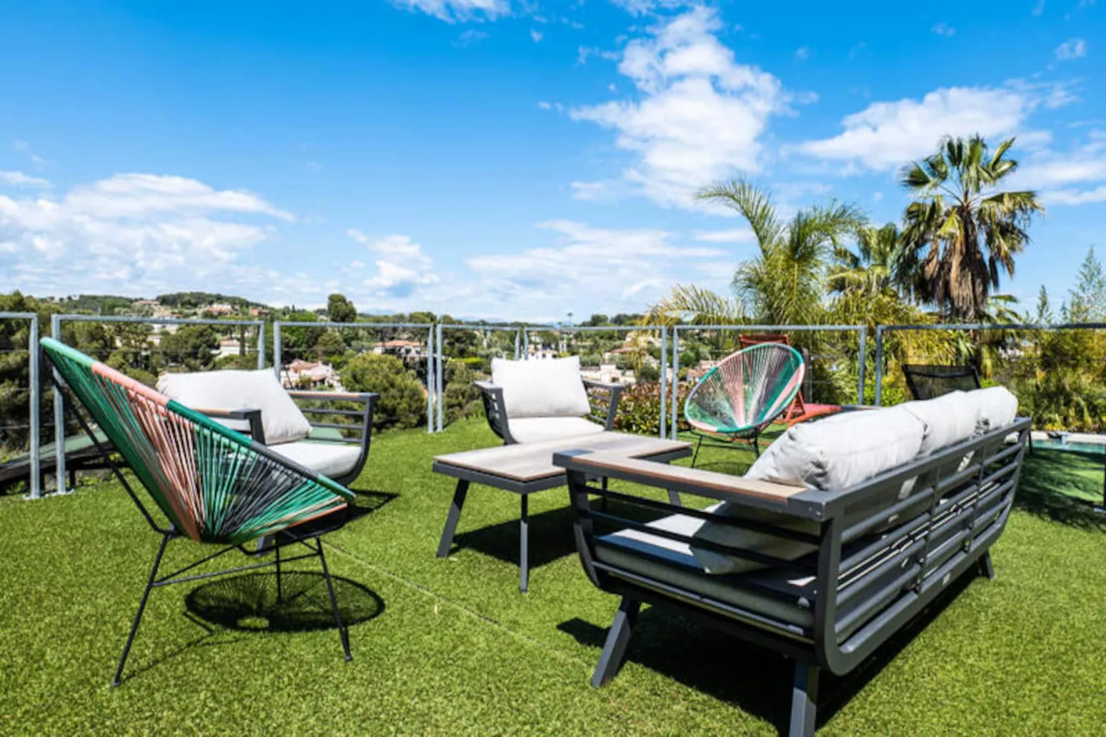 Résidence Villa 5ch Avec Piscine - Golfe Juan-Niet-getagd