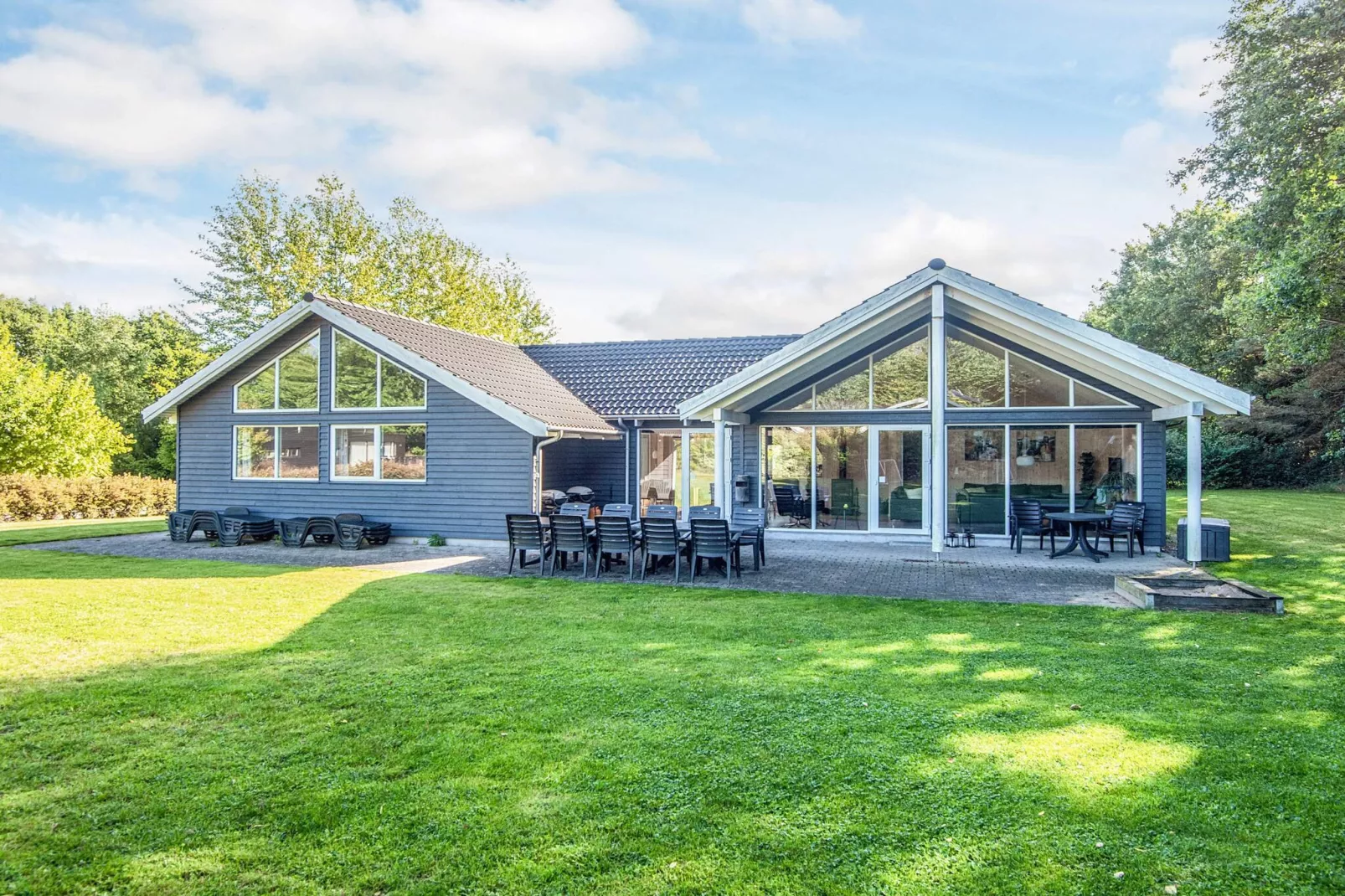 16 persoons vakantie huis in Glesborg-Uitzicht