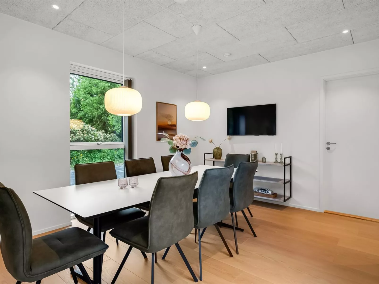 "Hortense" - 900m from the sea-Binnen