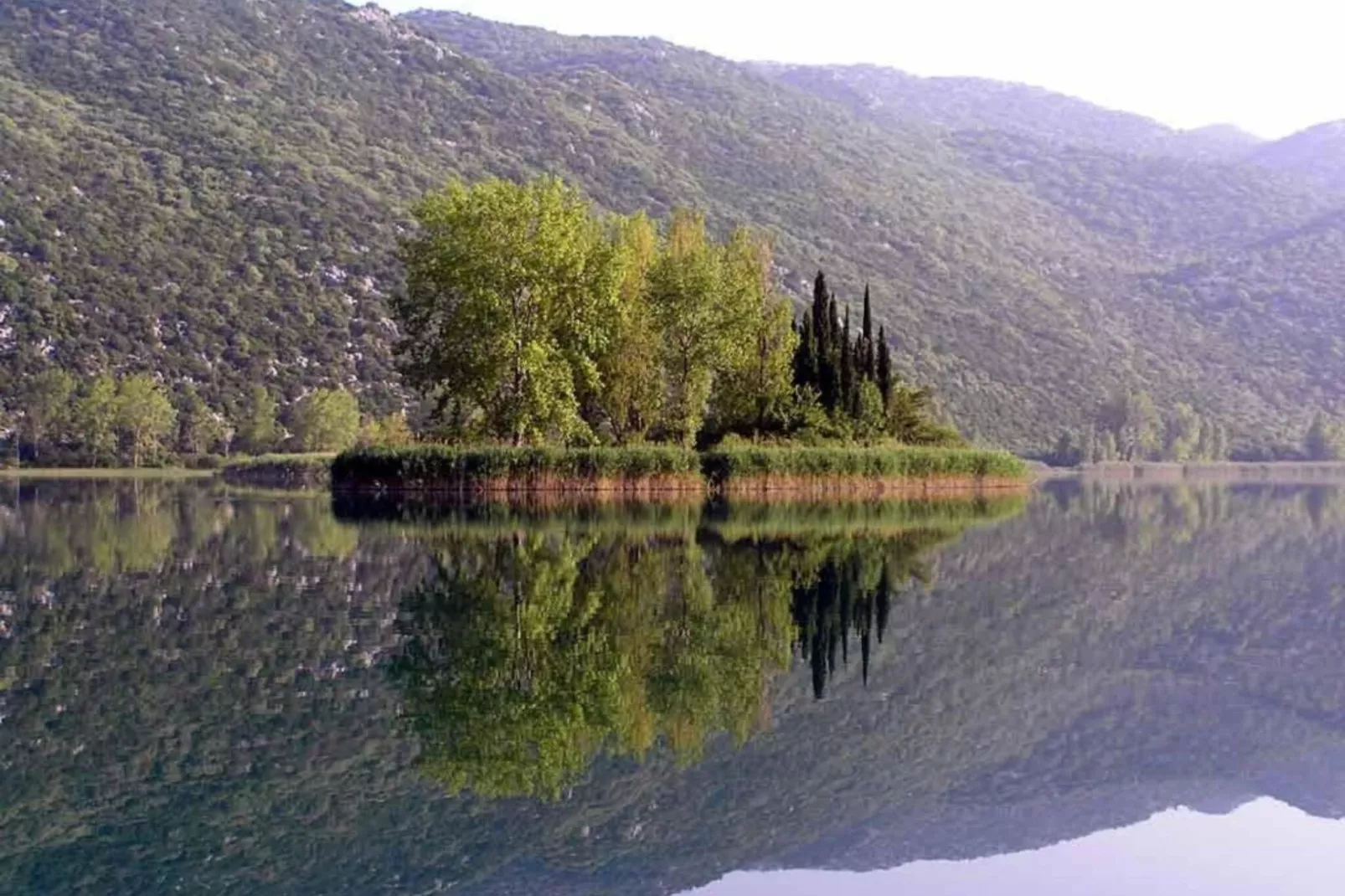 Two-Bedroom Apartment With Lake View-Uitzicht