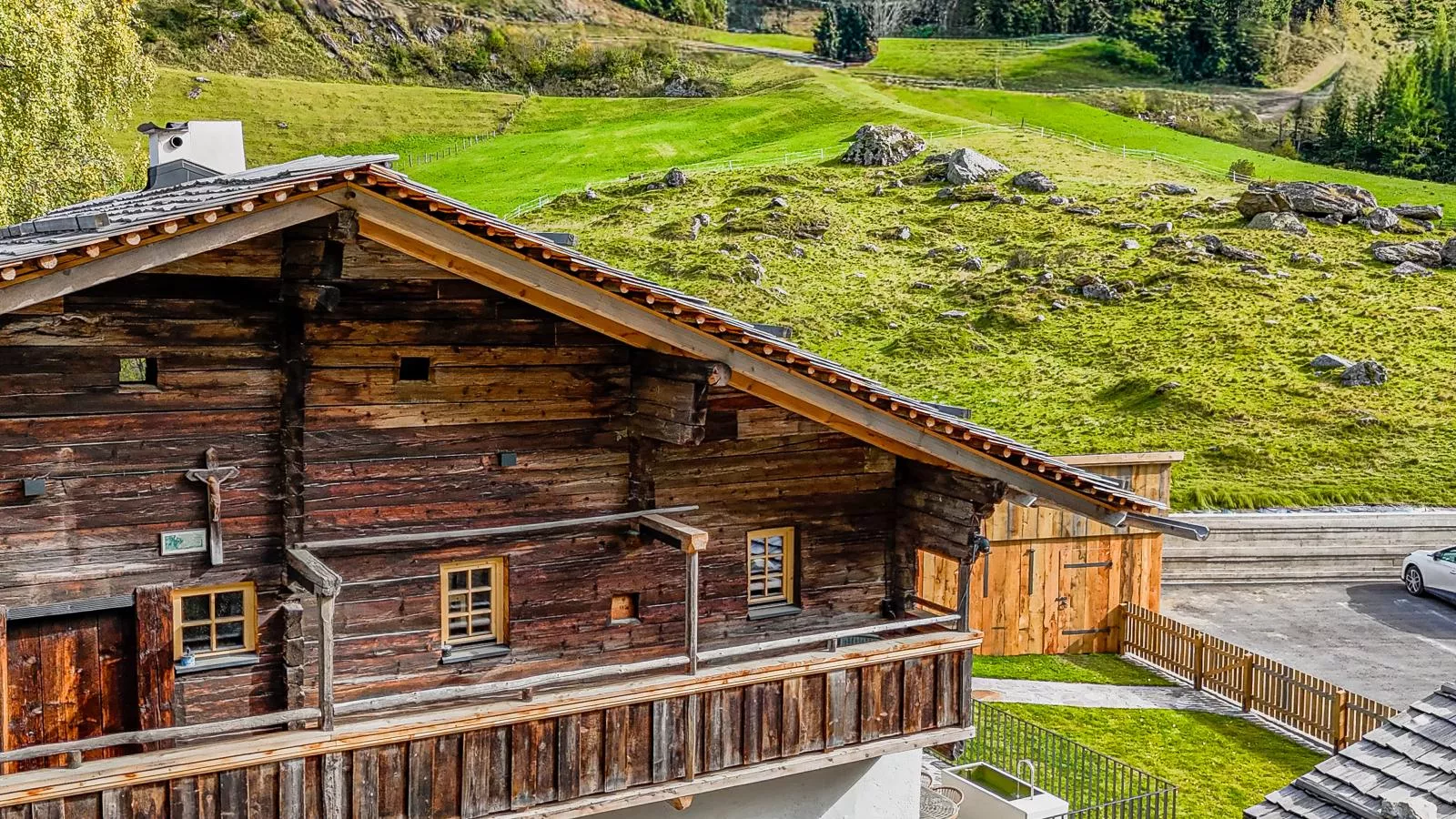 Raneburg 4 Almhaus-Terrasbalkon