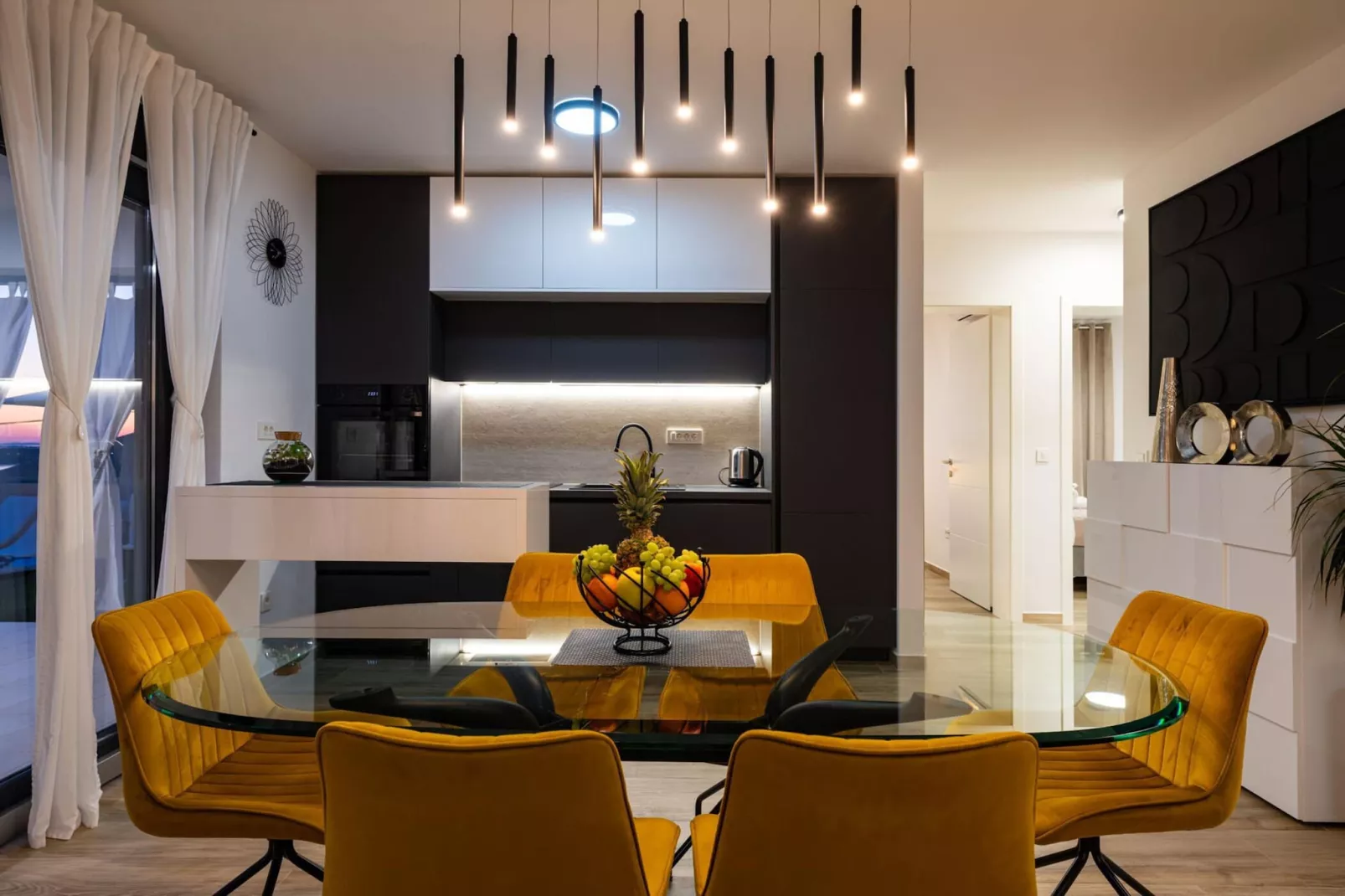 Sea view Villa Rica-Eetkamer