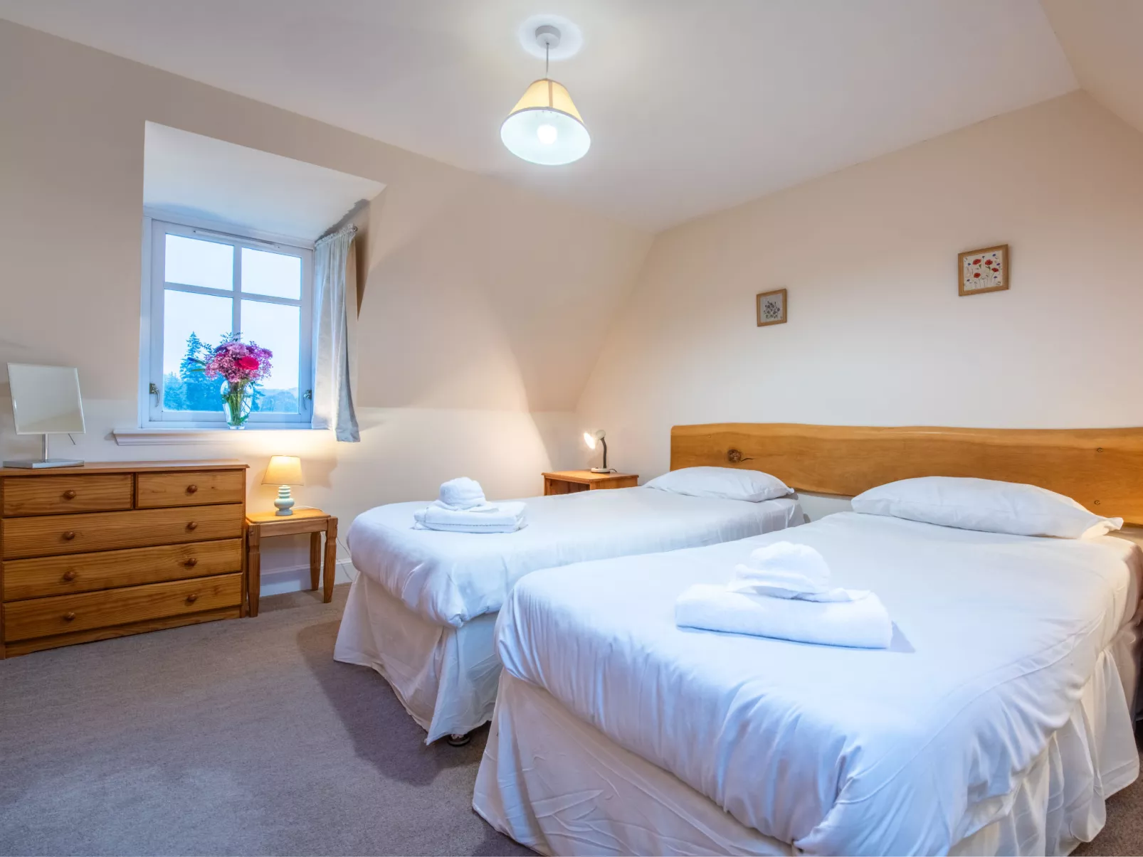 Corrimony View-Binnen