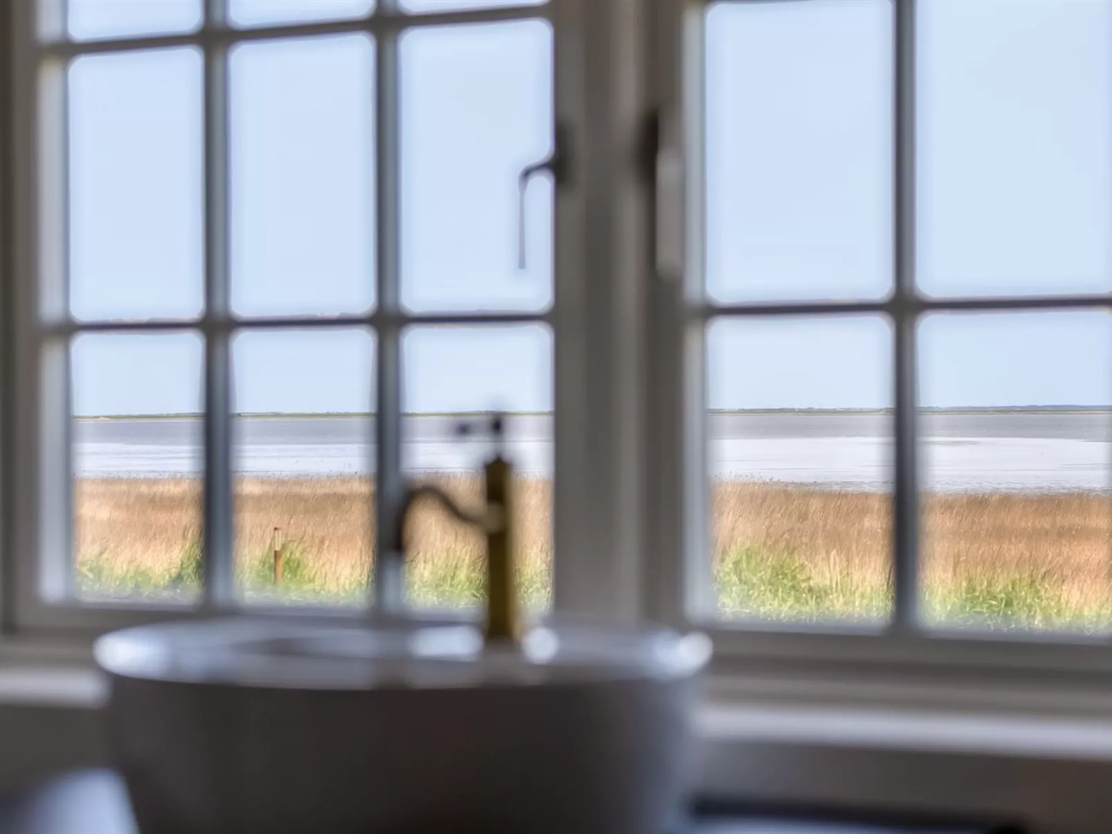 "Narvik" - 4.5km from the sea-Binnen