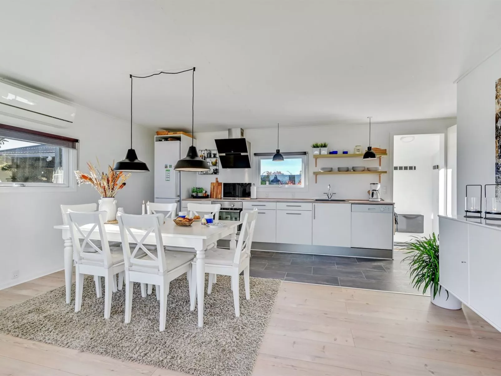 "Elfrede" - 600m from the sea-Binnen