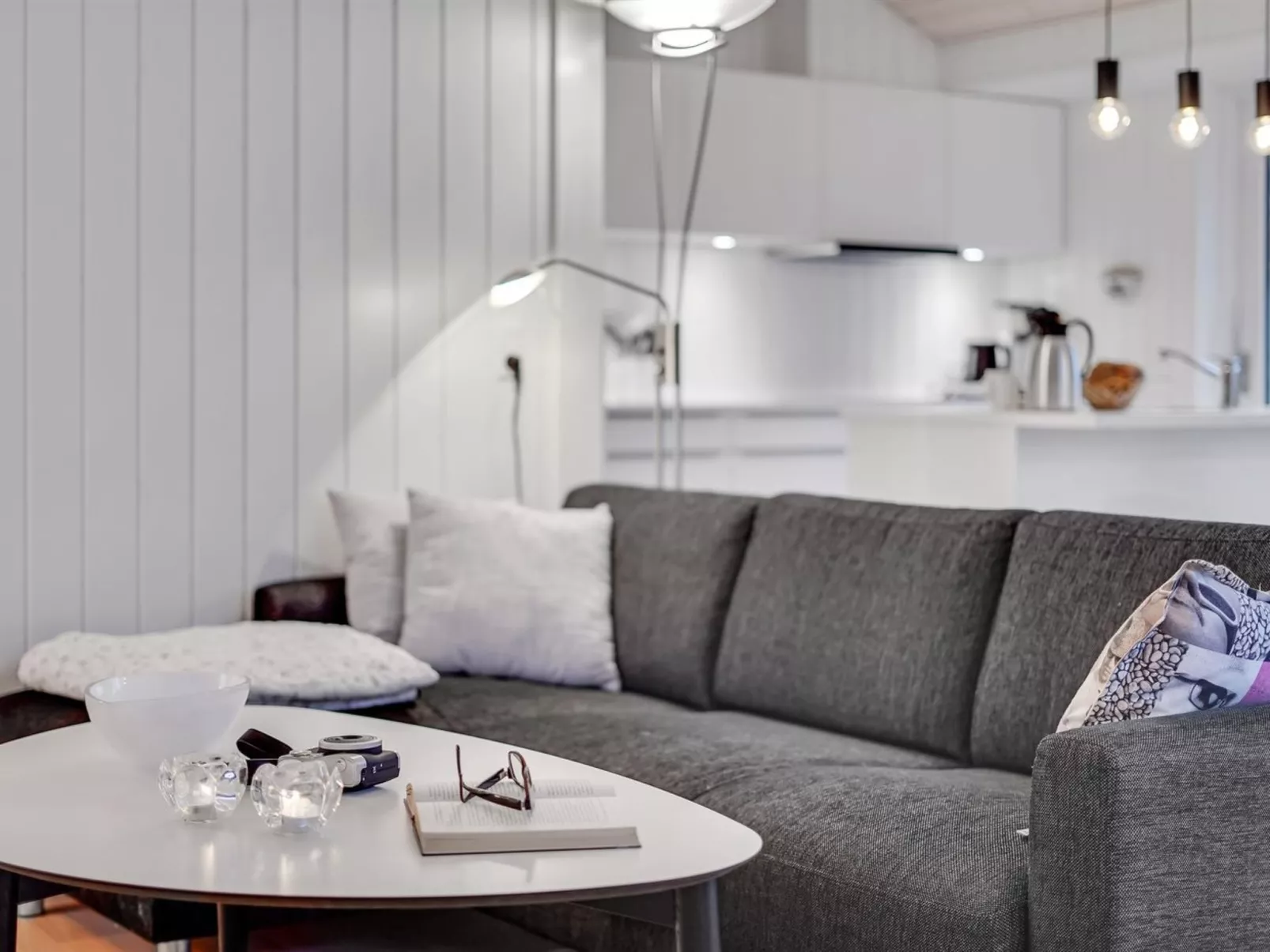 "Thora" - 800m from the sea-Binnen