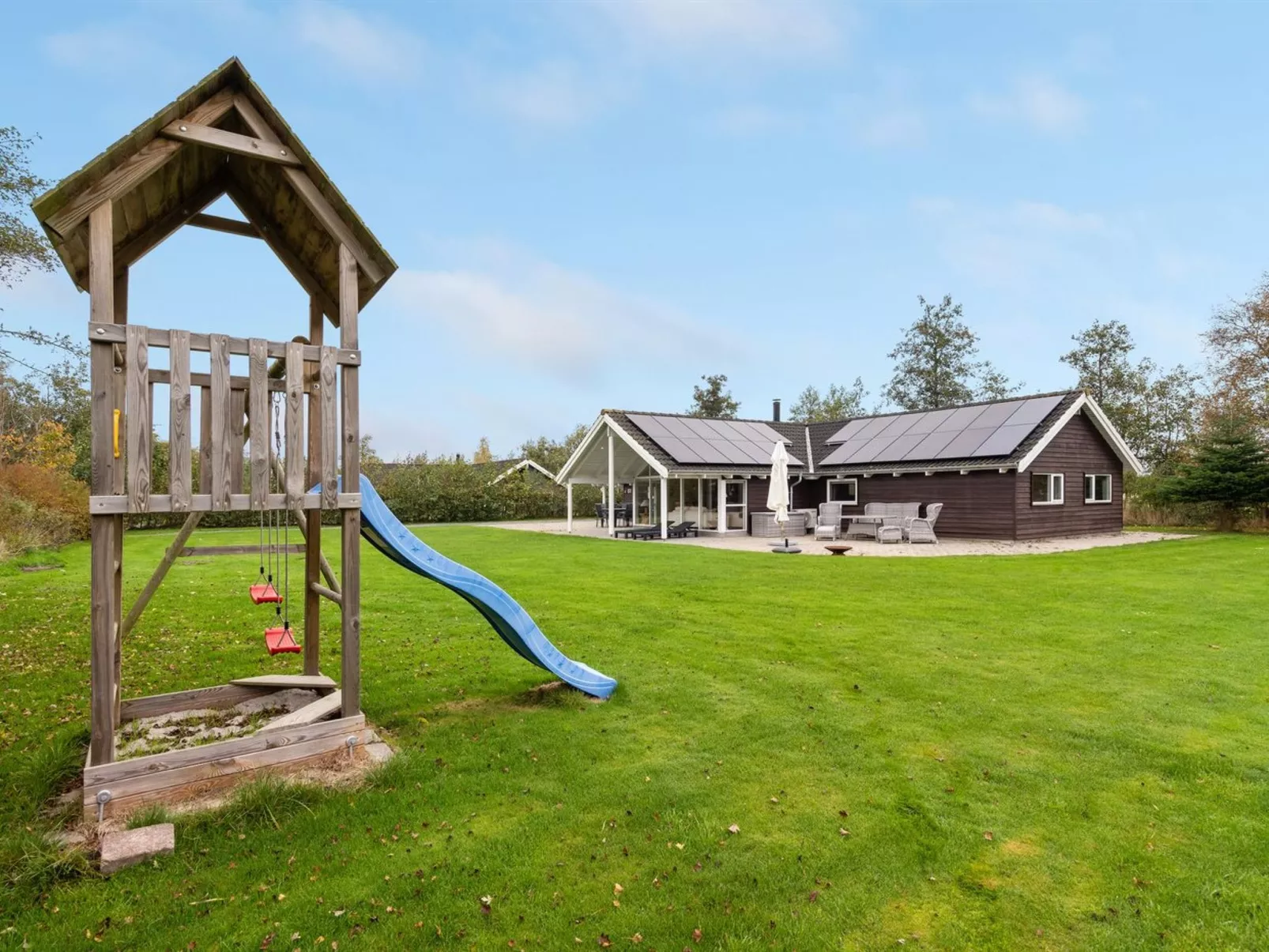 "Enid" - 700m from the sea-Buiten