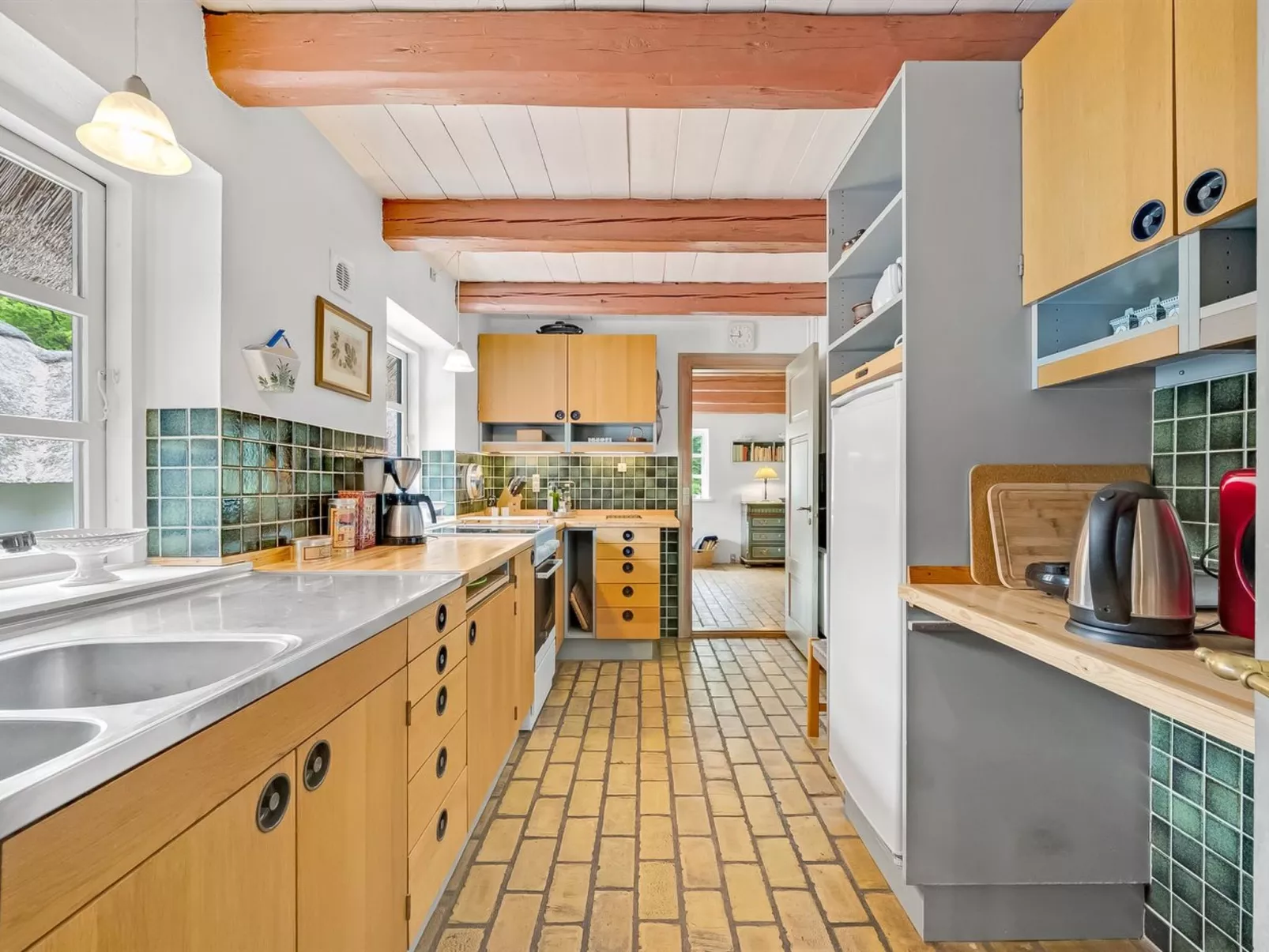 "Tatiane" - 10km from the sea-Binnen