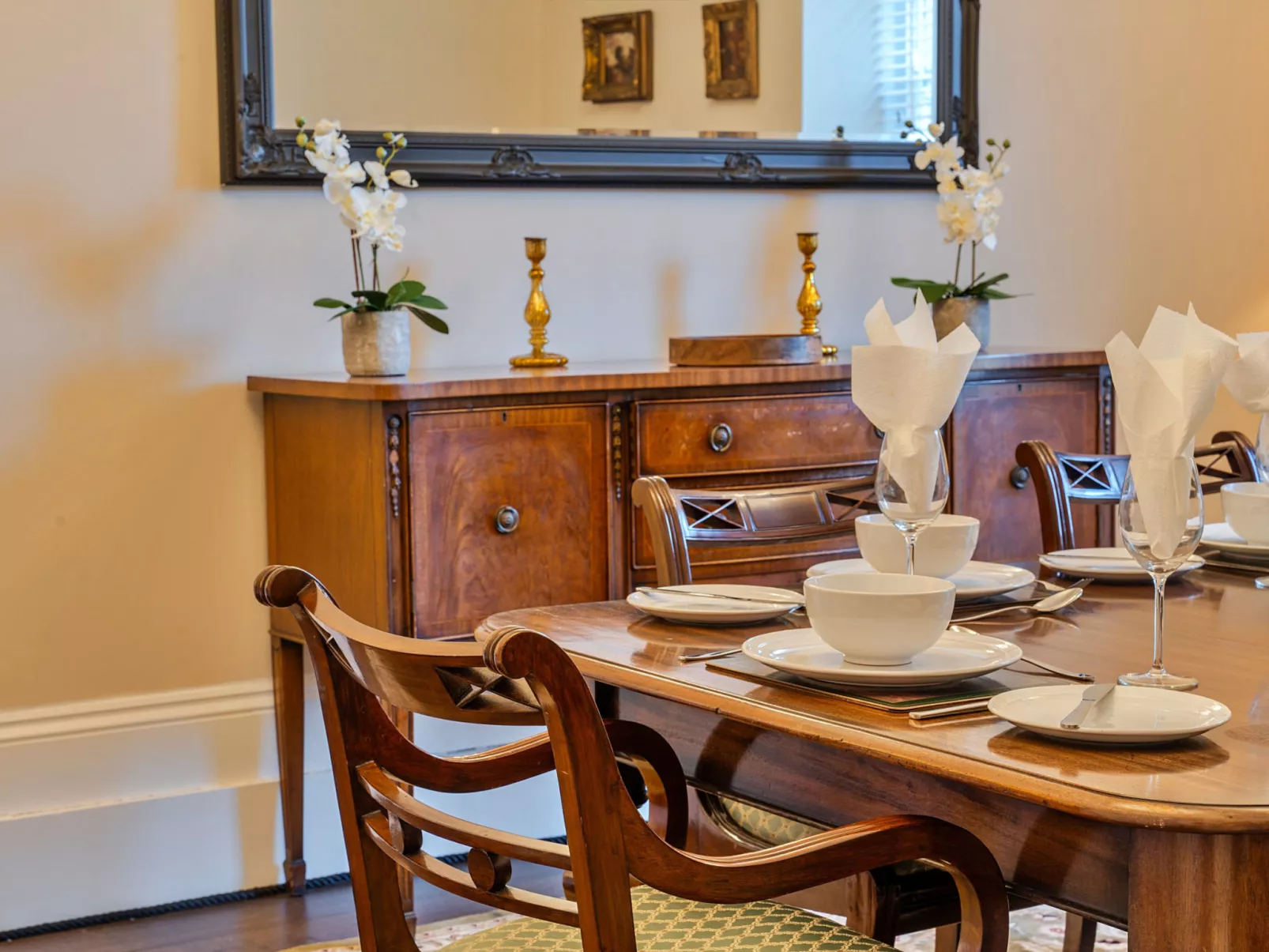 The Old Counting House-Binnen