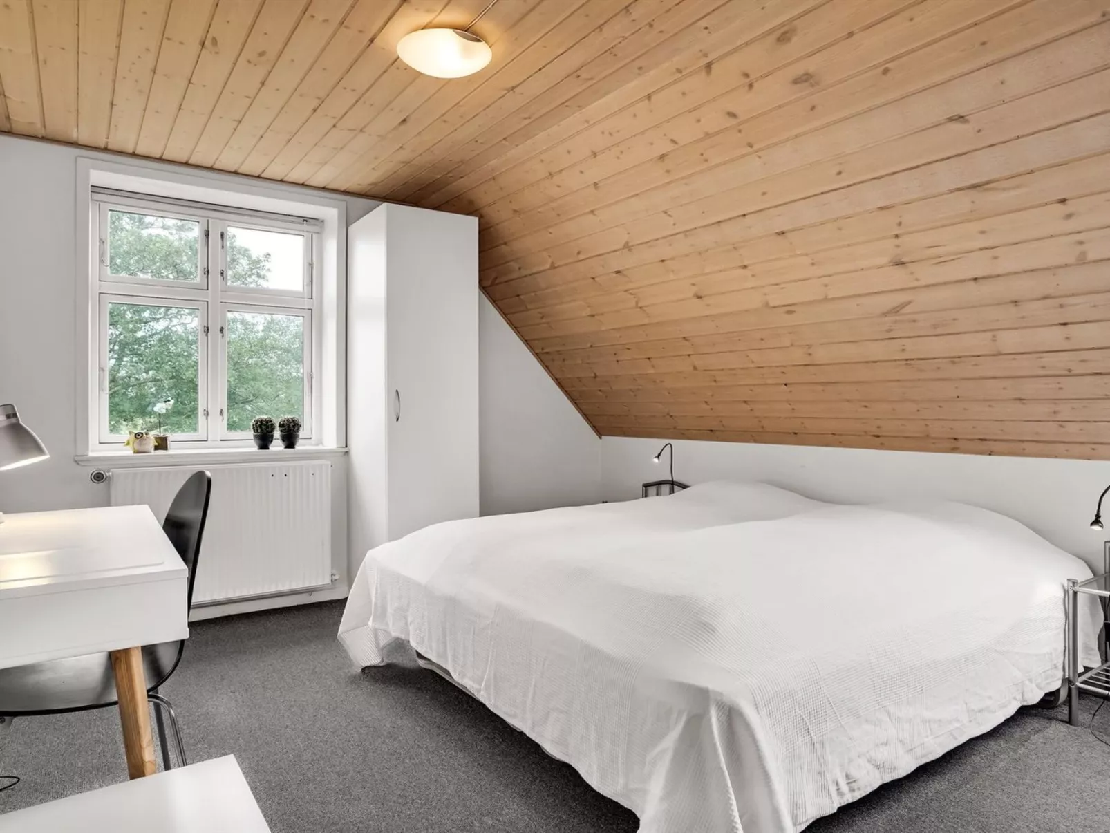 "Eini" - 4.5km from the sea-Binnen