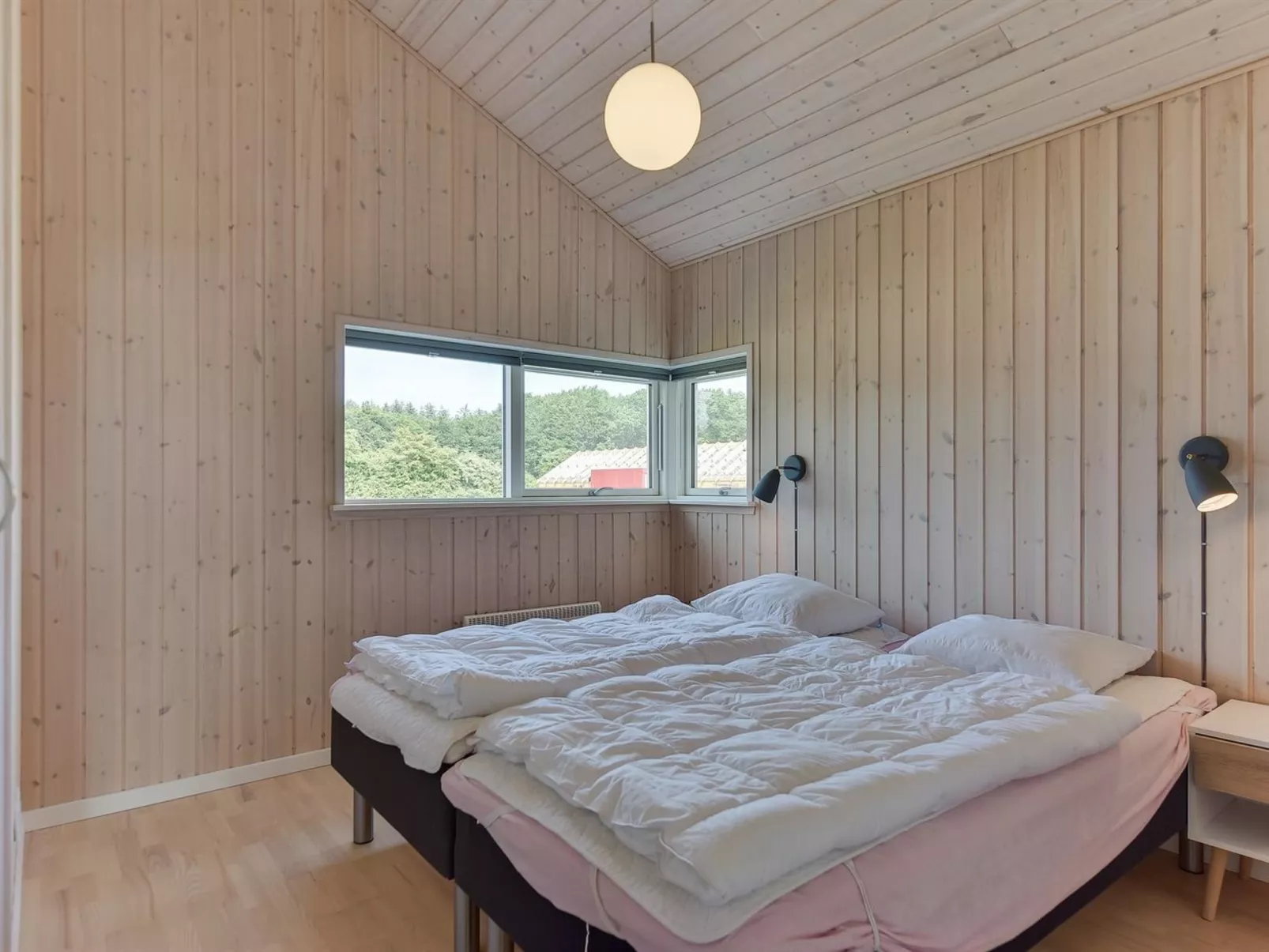 "Iorund" - 550m from the sea-Binnen