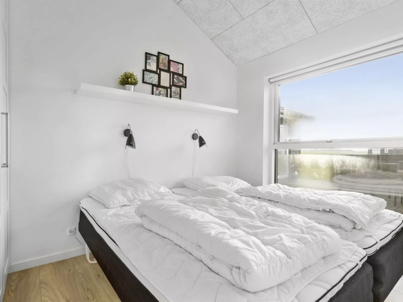 "Kirsi" - 1.6km from the sea-Binnen