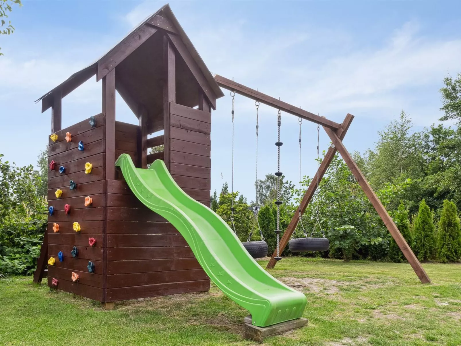 "Ronia" - 900m from the sea-Buiten