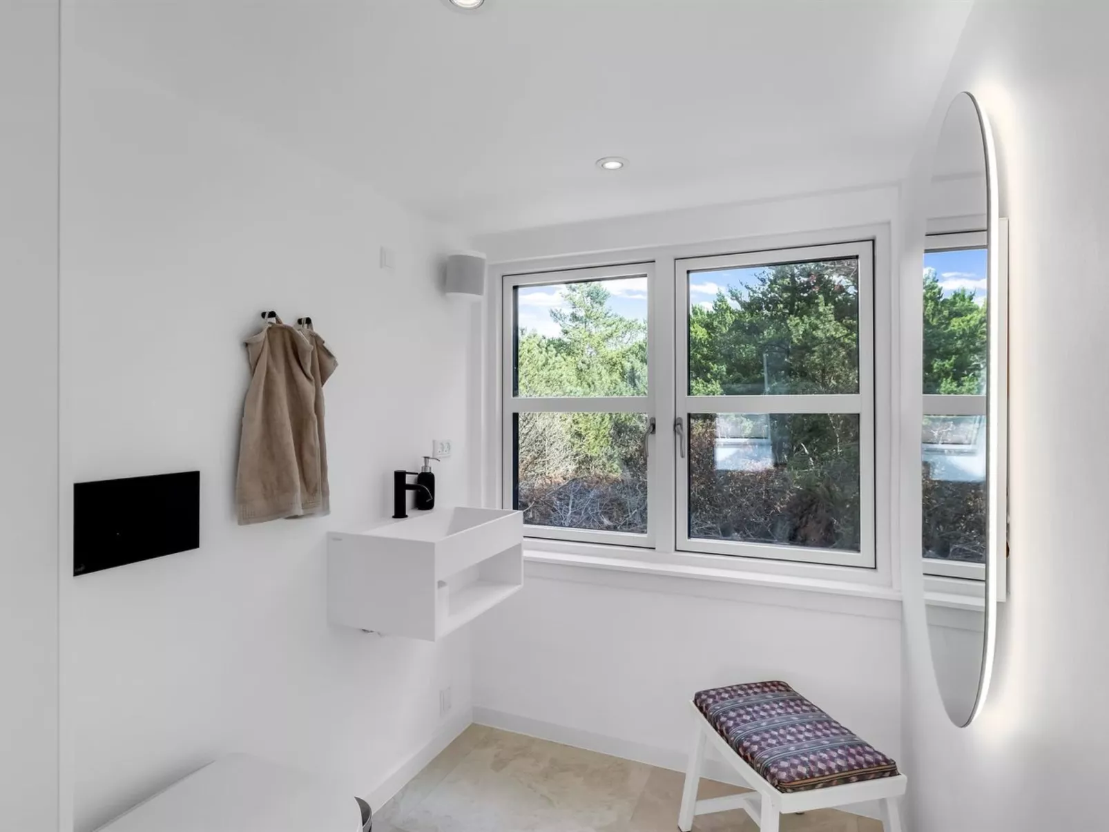 "Hejdie" - 750m from the sea-Binnen