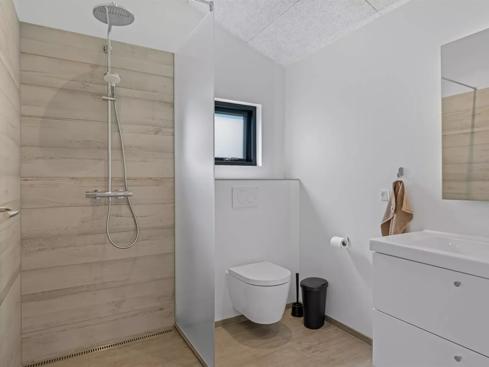 "Petri" - 1km from the sea-Binnen