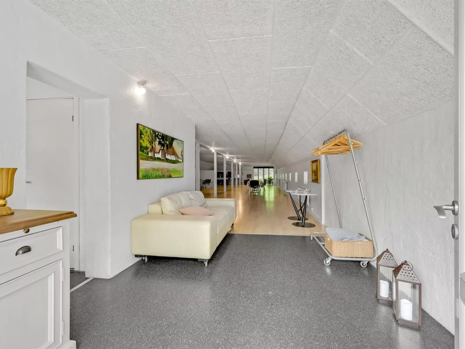 "Tatiane" - 10km from the sea-Binnen