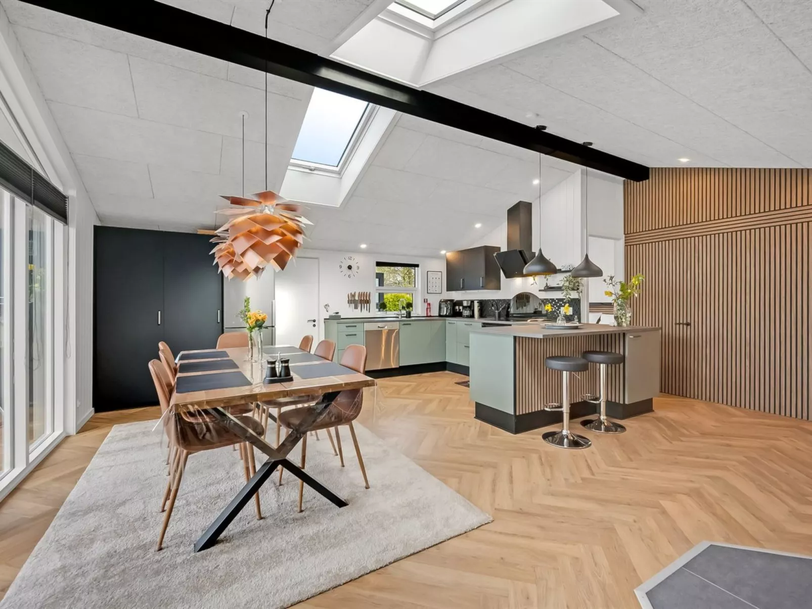 "Ronja" - 100m to the fjord-Binnen