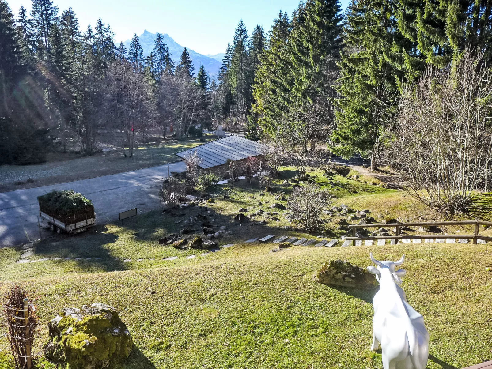 Les Hespérides 2-Buiten