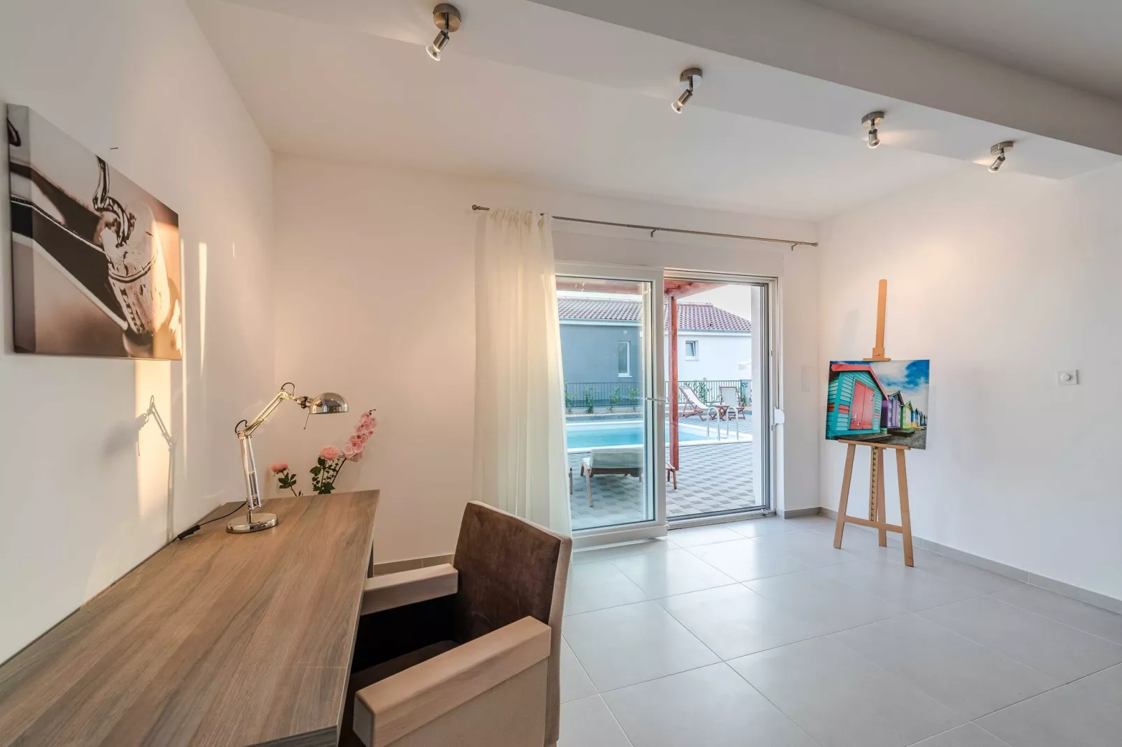 Luxury Escape with Swimming Pool & Modern Design -Deluxe Four Bedroom Villa with Private Pool (Villa 6)-Binnen