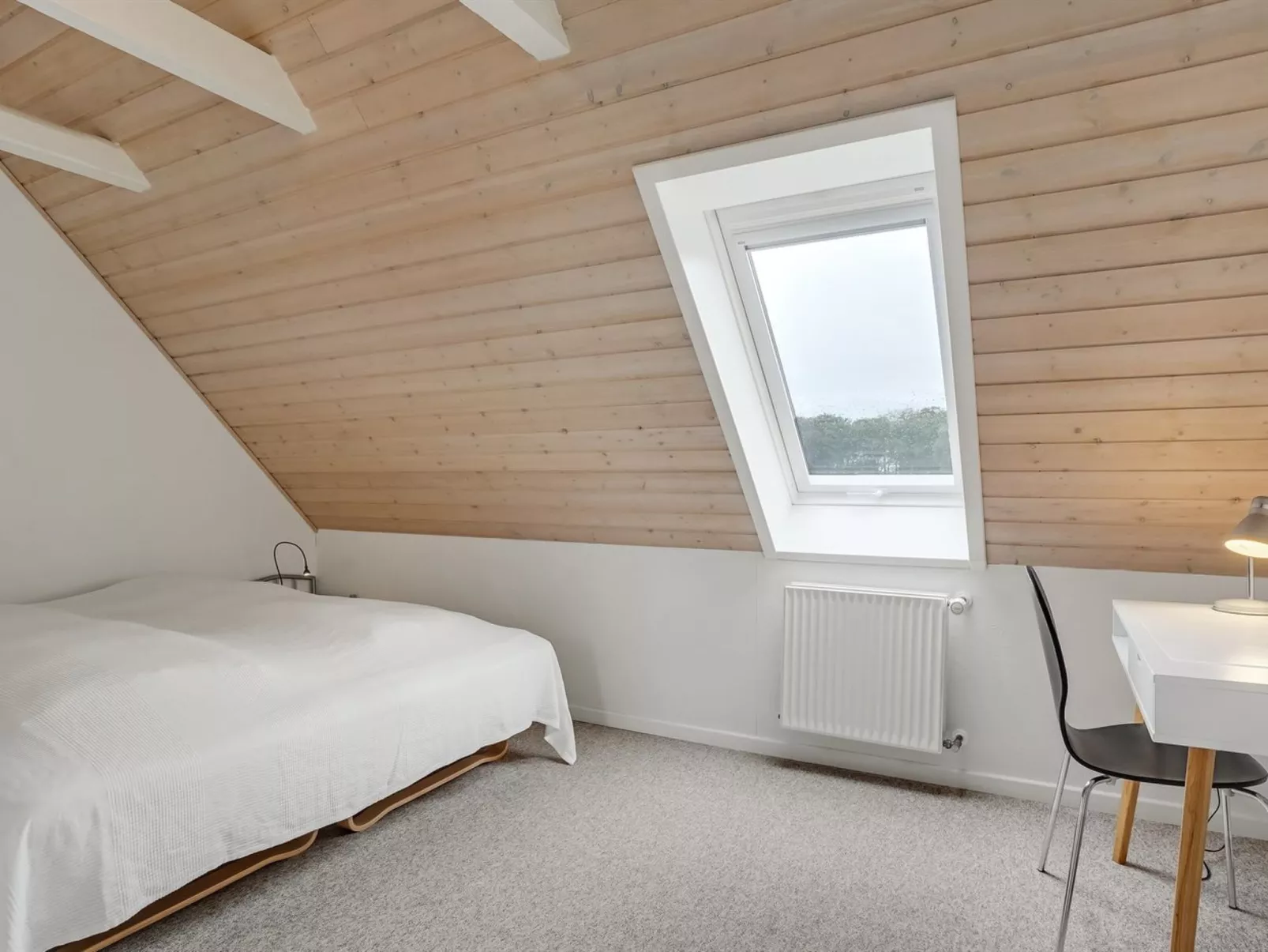 "Edine" - 4.5km from the sea-Binnen