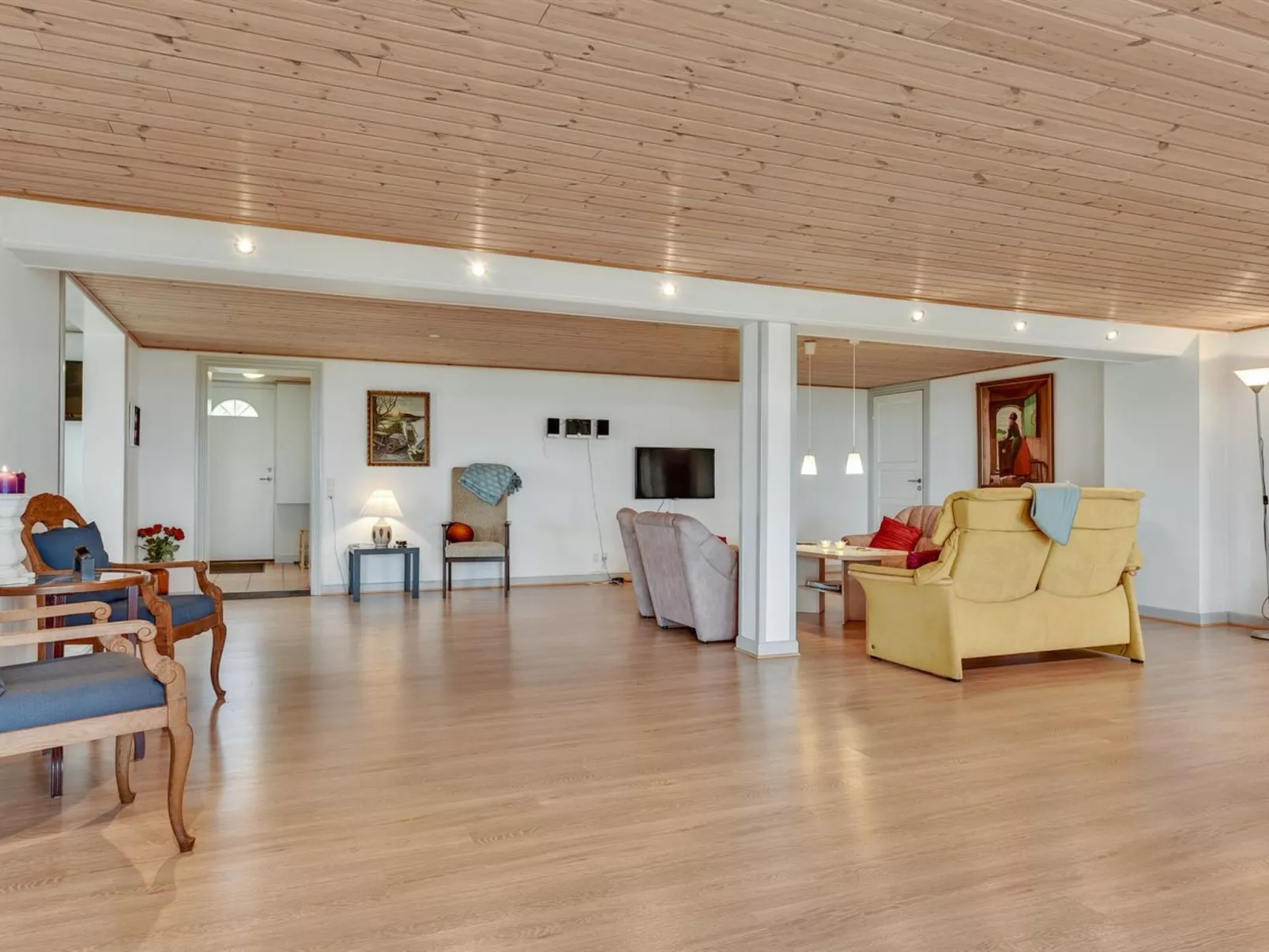 "Joran" - 120m from the sea-Binnen