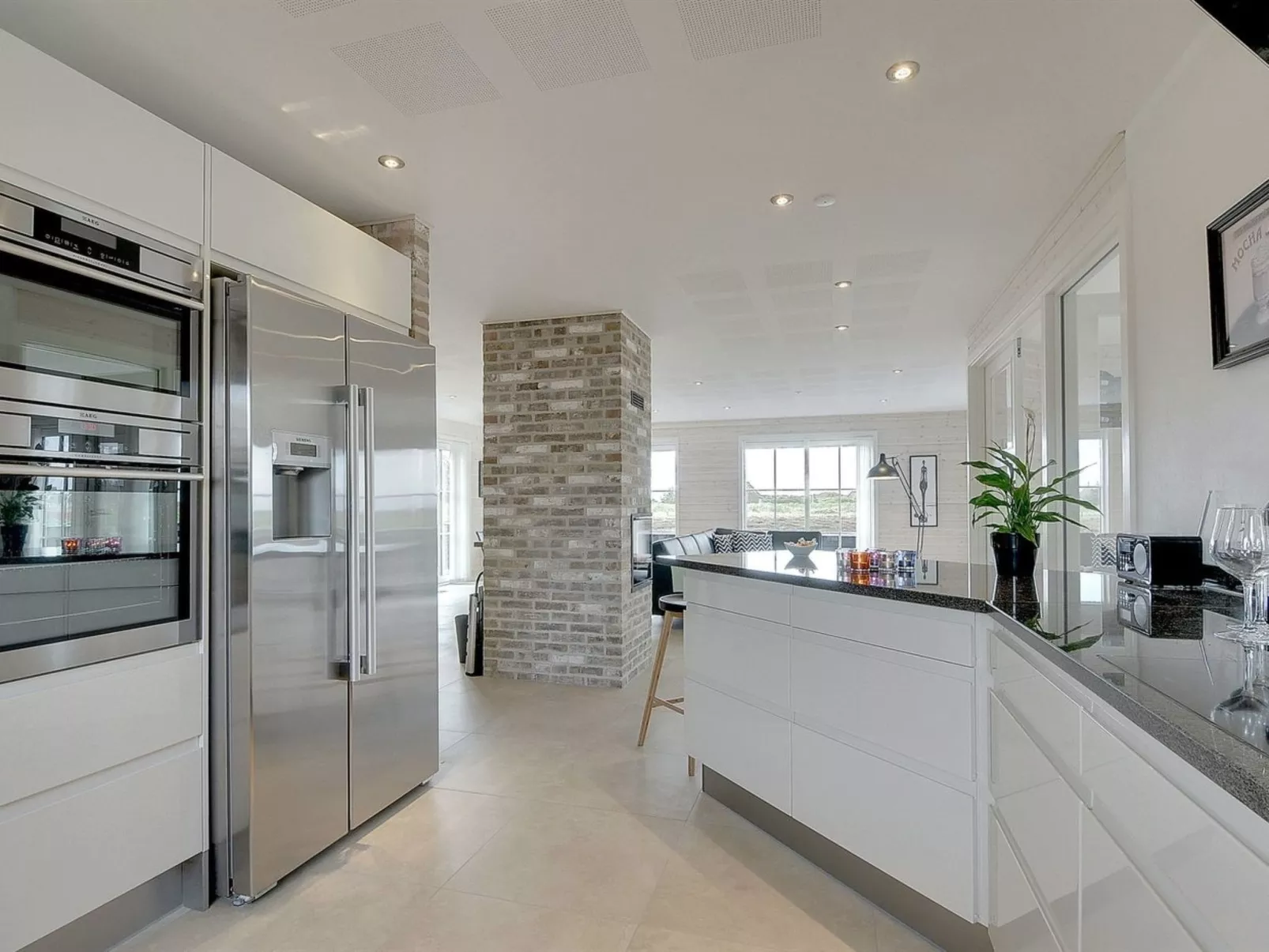 "Dorte" - 200m from the sea-Binnen