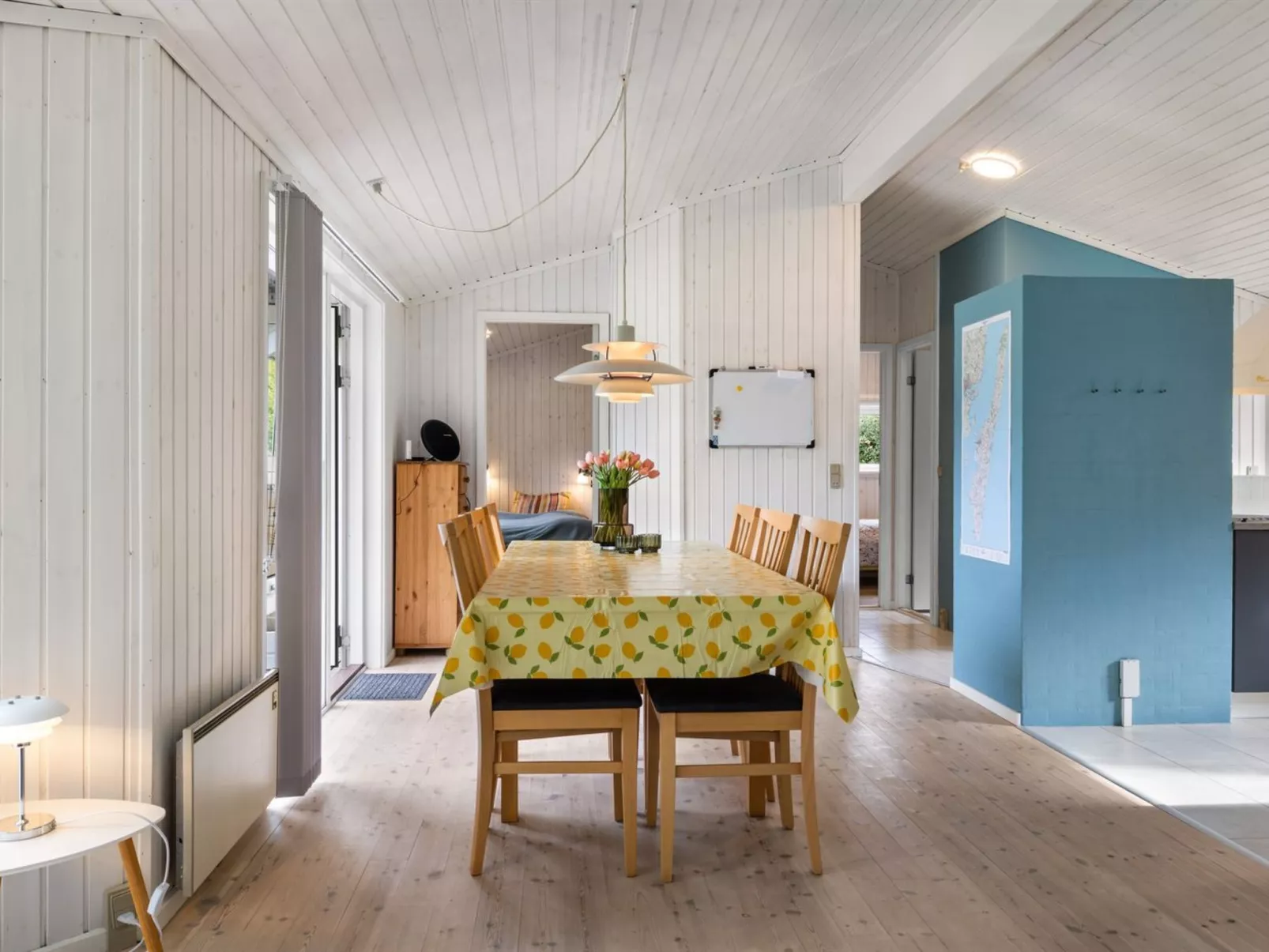 "Tanita" - 450m from the sea-Binnen