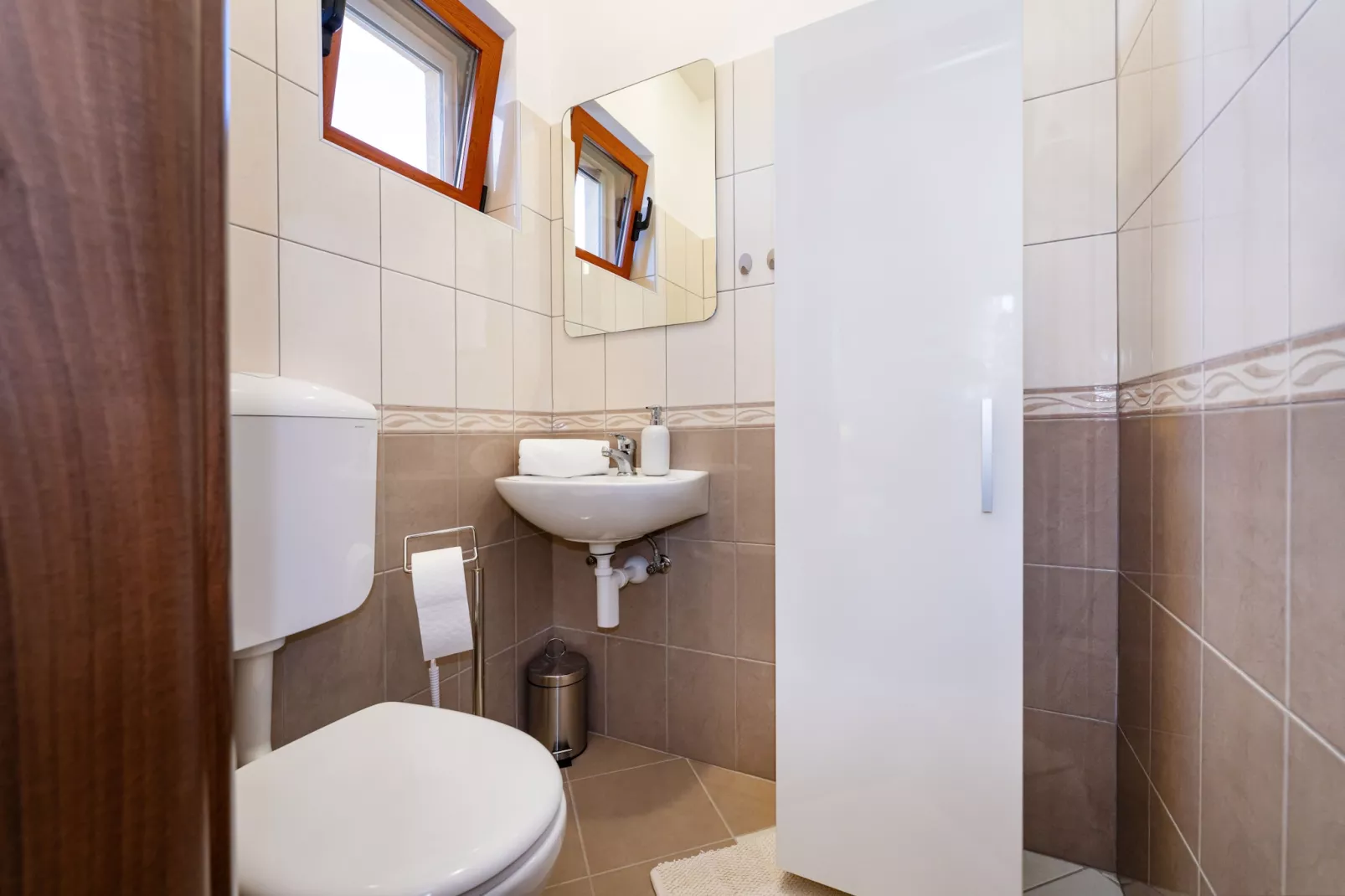 Villa Marijana-Badkamer