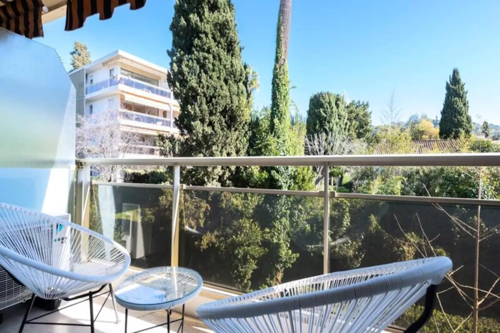 Résidence Spacieux 3p En R&eacute;sidence Avec Piscine-Niet-getagd