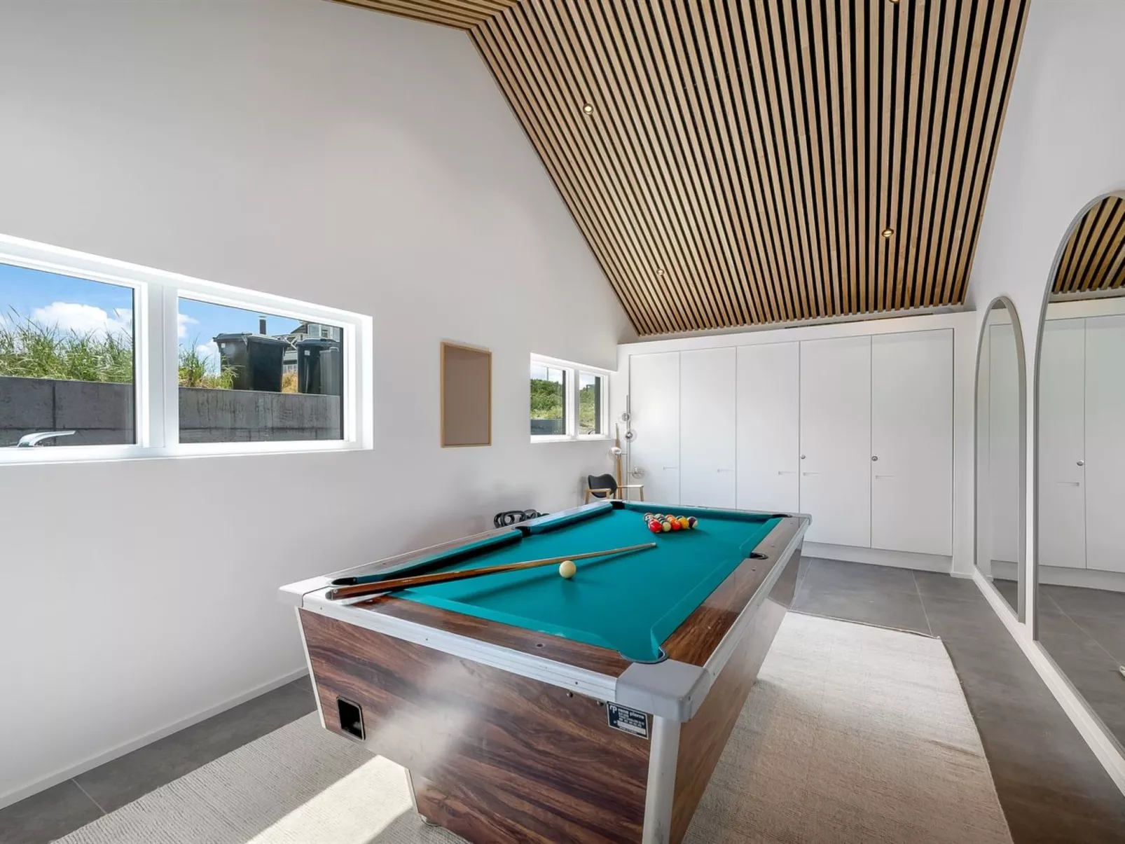 "Maximiliane" -  from the sea-Binnen