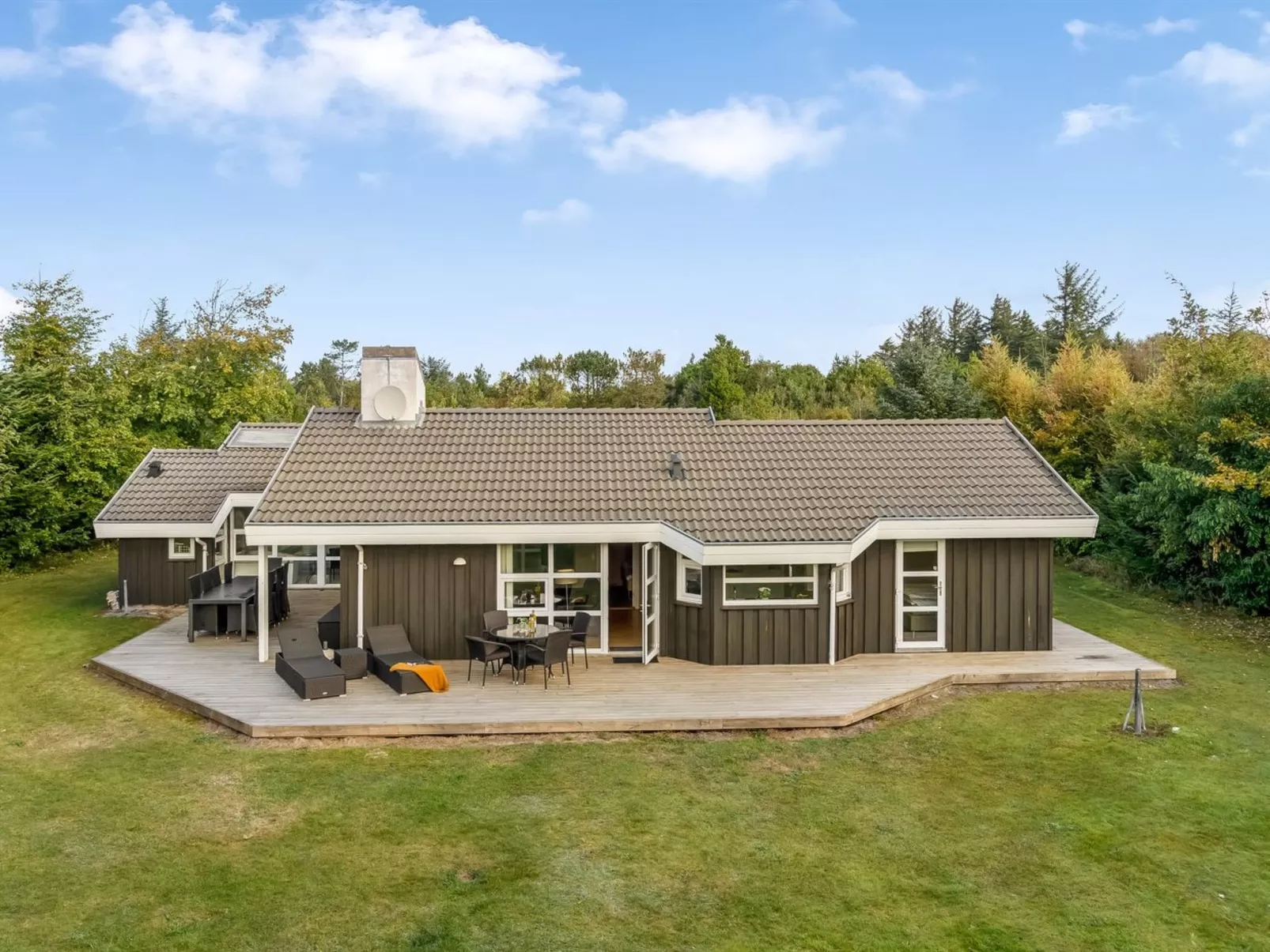 "Mechthild" - 2.7km from the sea-Buiten