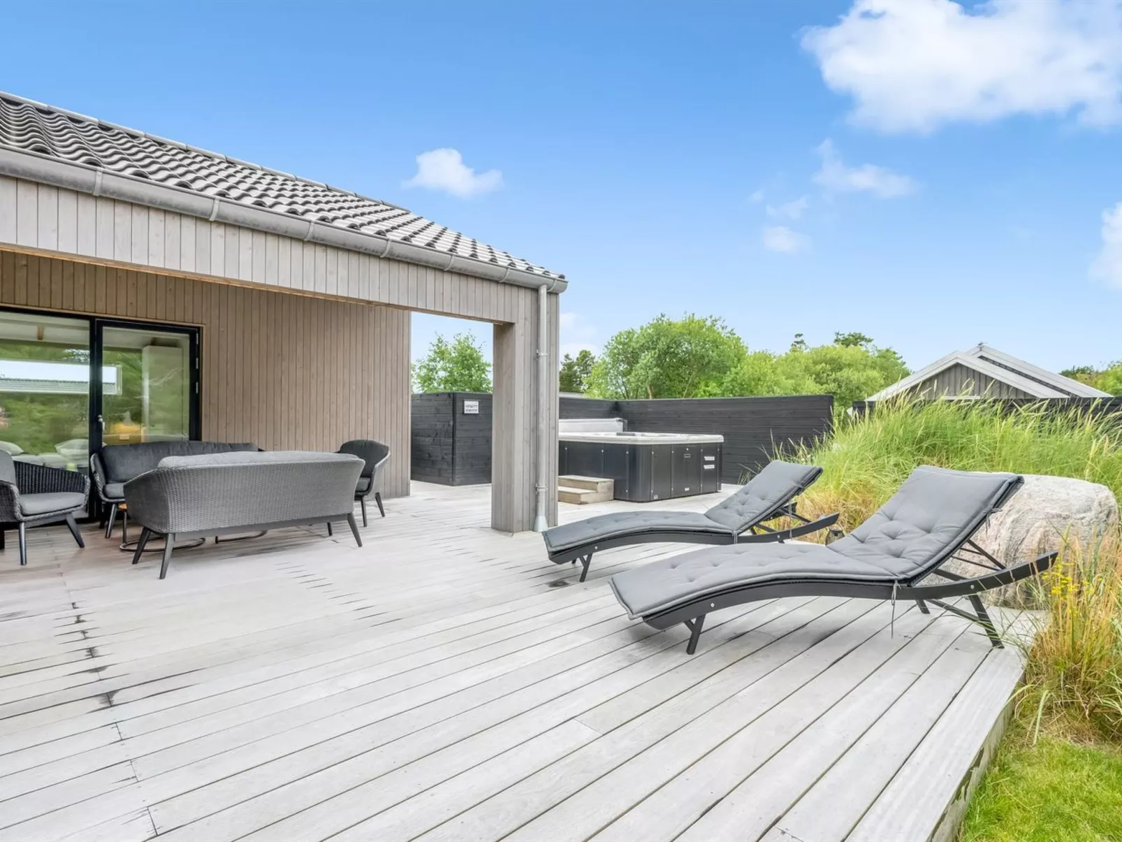 "Antonette" - 1.8km from the sea-Buiten