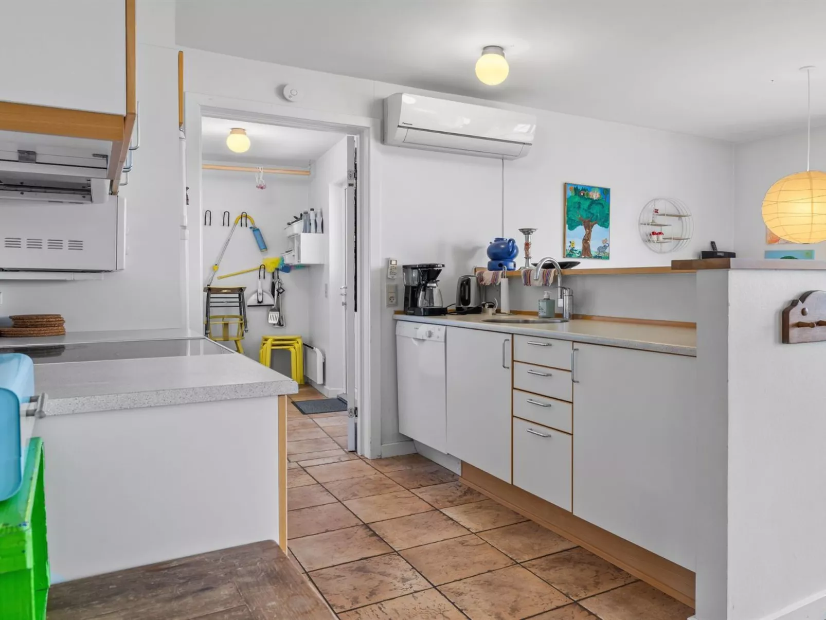 "Solvey" - 270m from the sea-Binnen