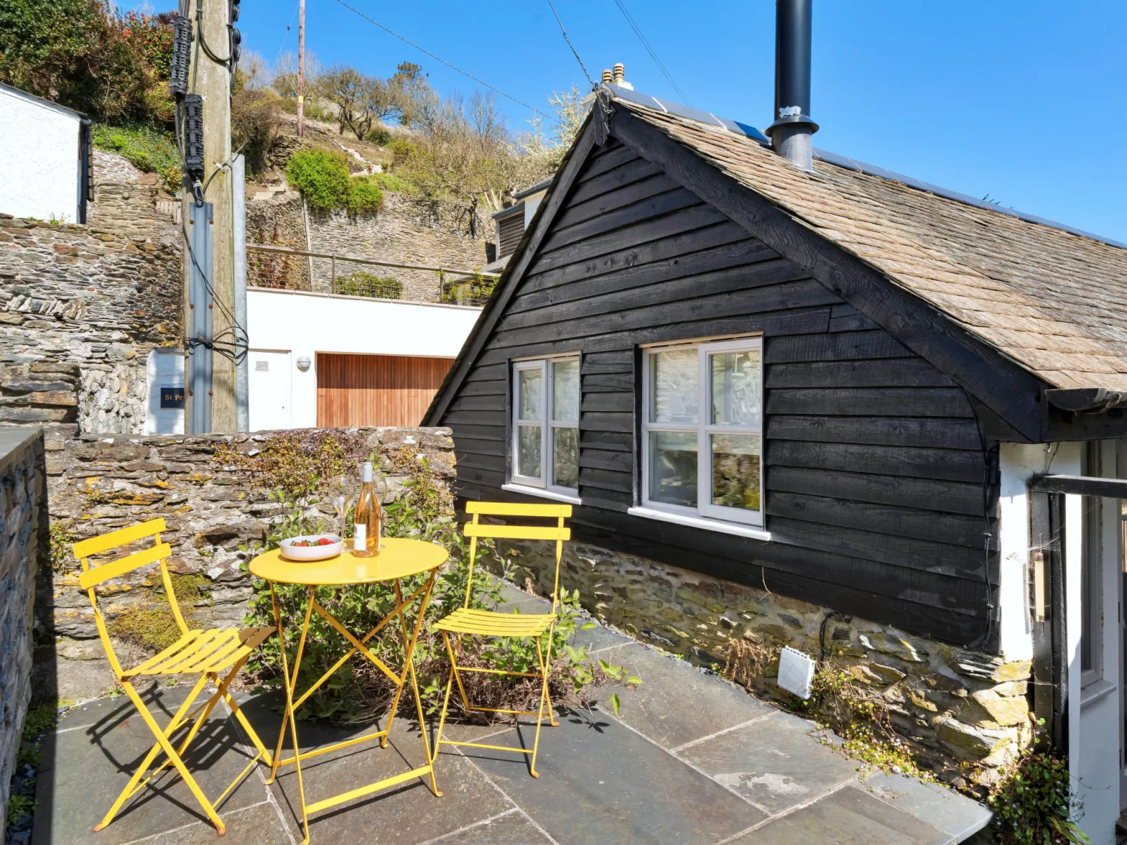 The Old Store-Buiten