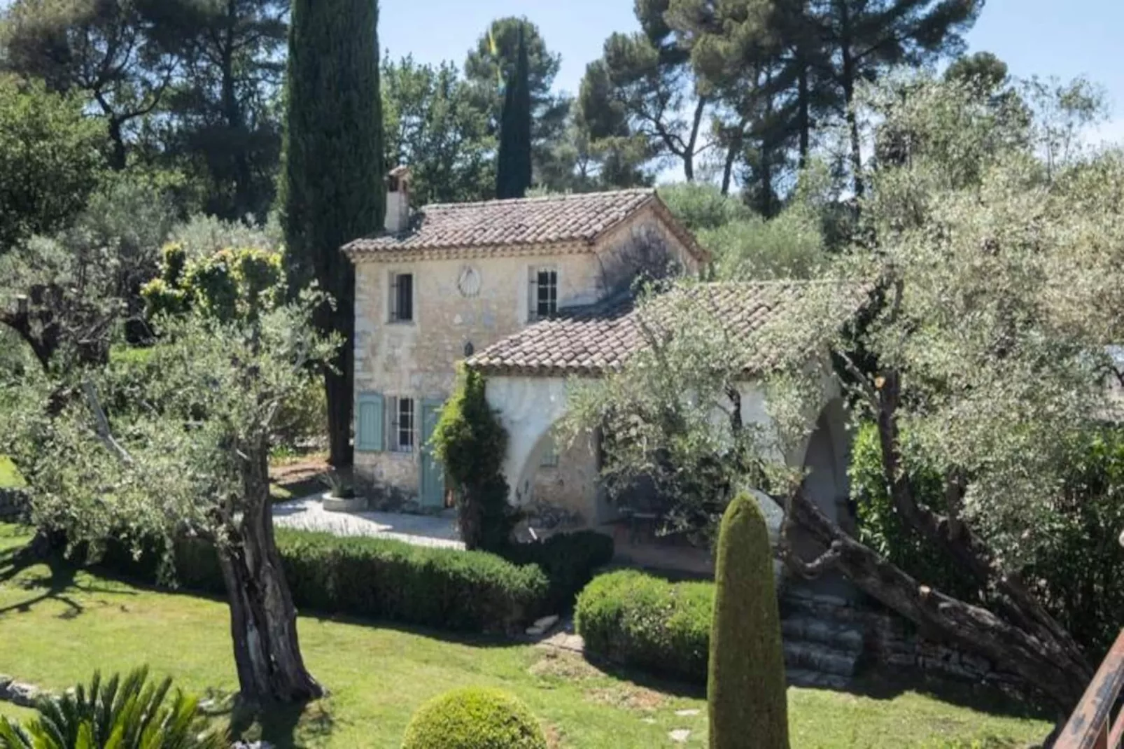 Résidence Bijou De 280m2 Et Piscine à Débordement Au Calme Absolu-Niet-getagd