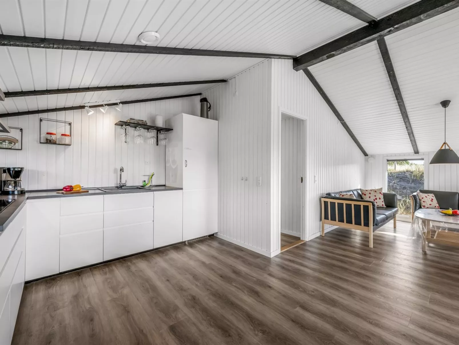 "Teoline" - 500m to the fjord-Binnen