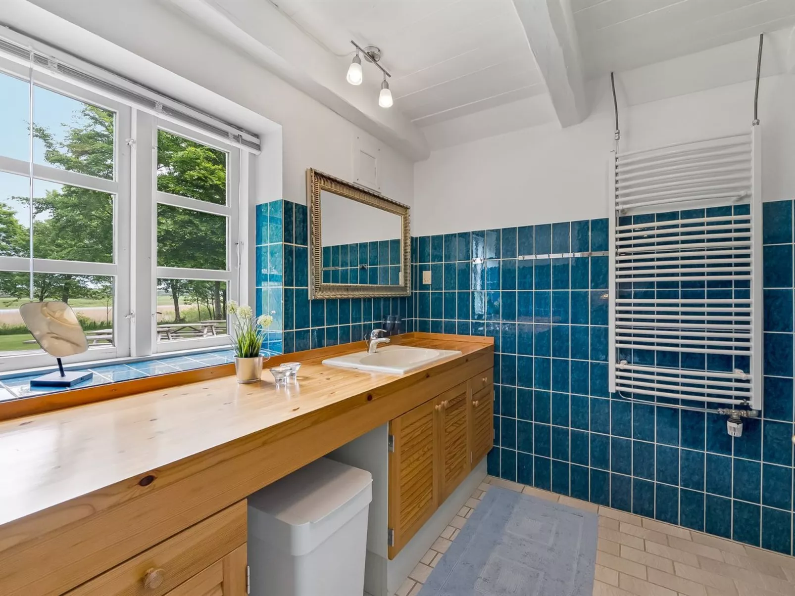 "Tatiane" - 10km from the sea-Binnen