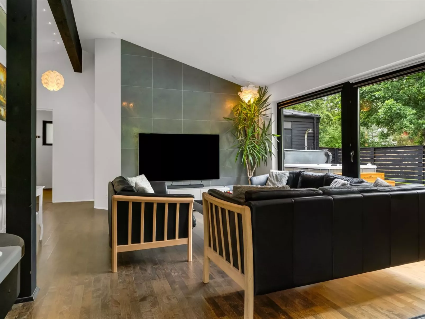 "Ejnarine" - 1.5km from the sea-Binnen