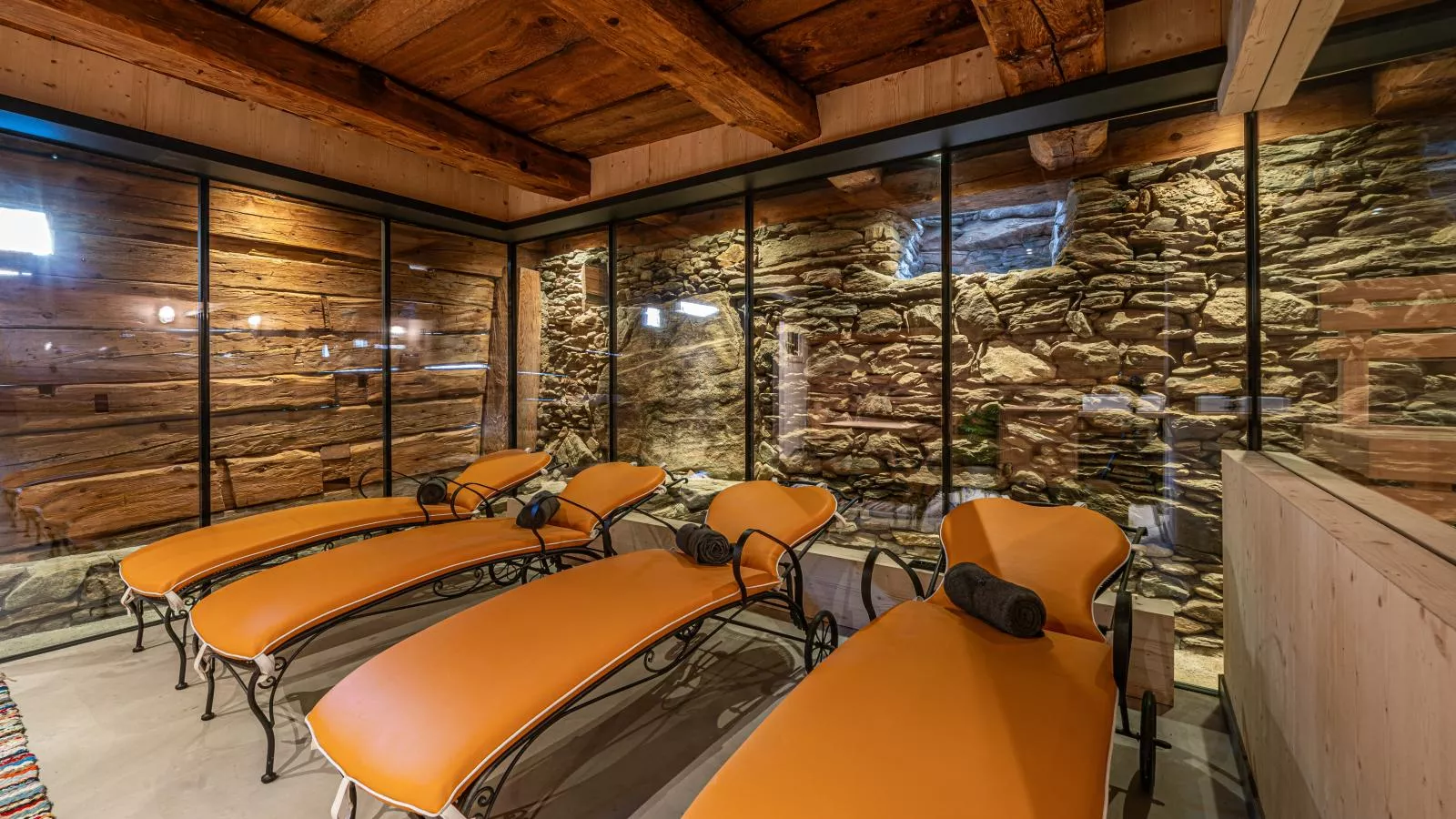 Raneburg 4 Almhaus-Wellness