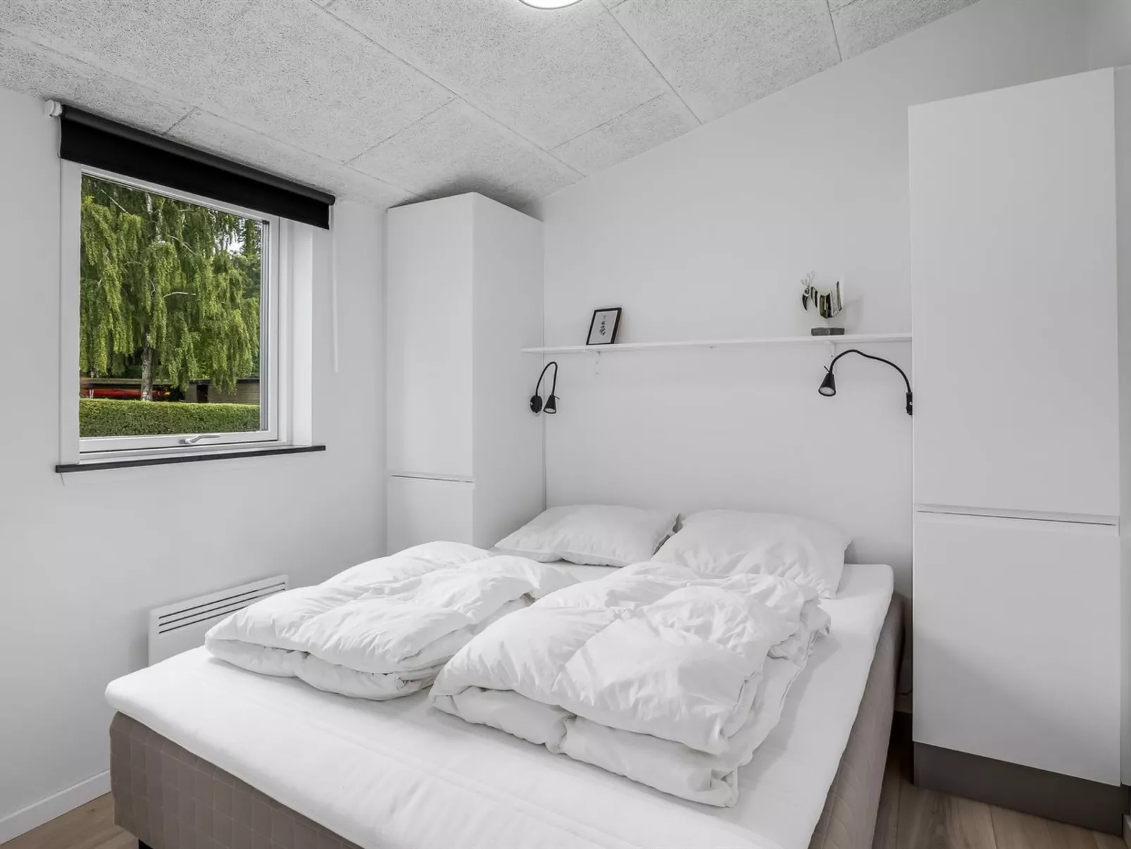 "Fin" - 150m from the sea-Binnen