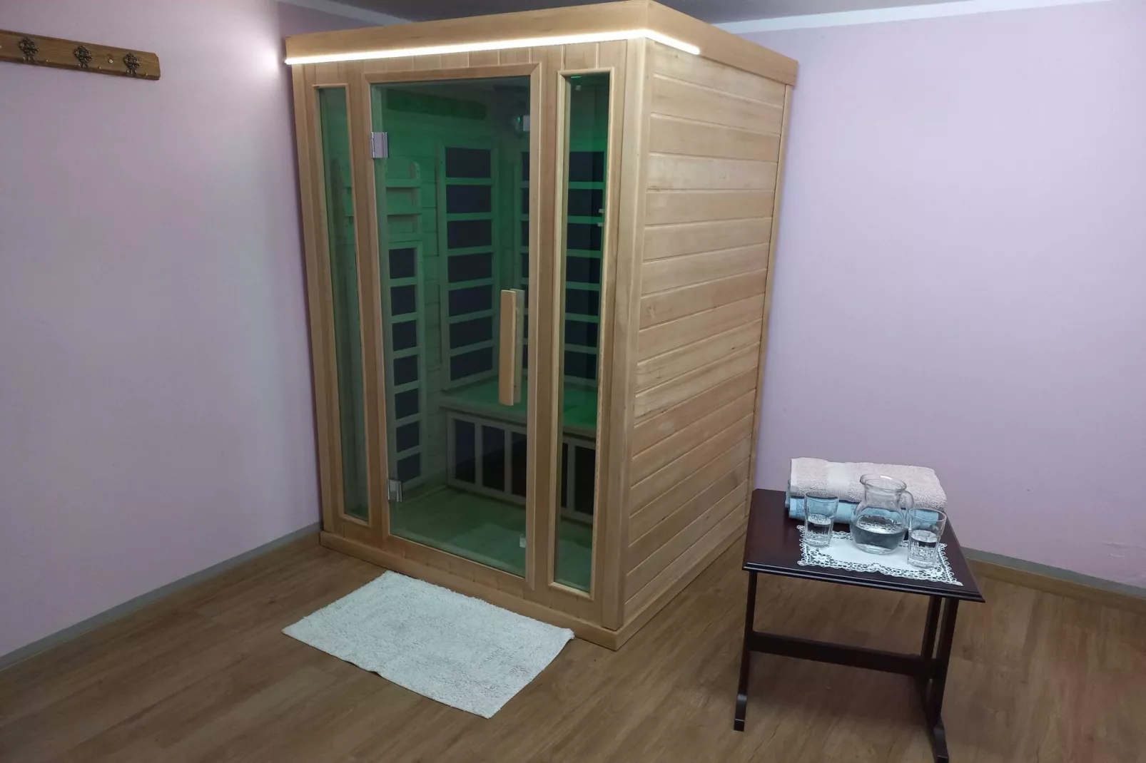 Holiday Home Slap with Sauna and BBQ - Two Bedroom Holiday Home-Spa