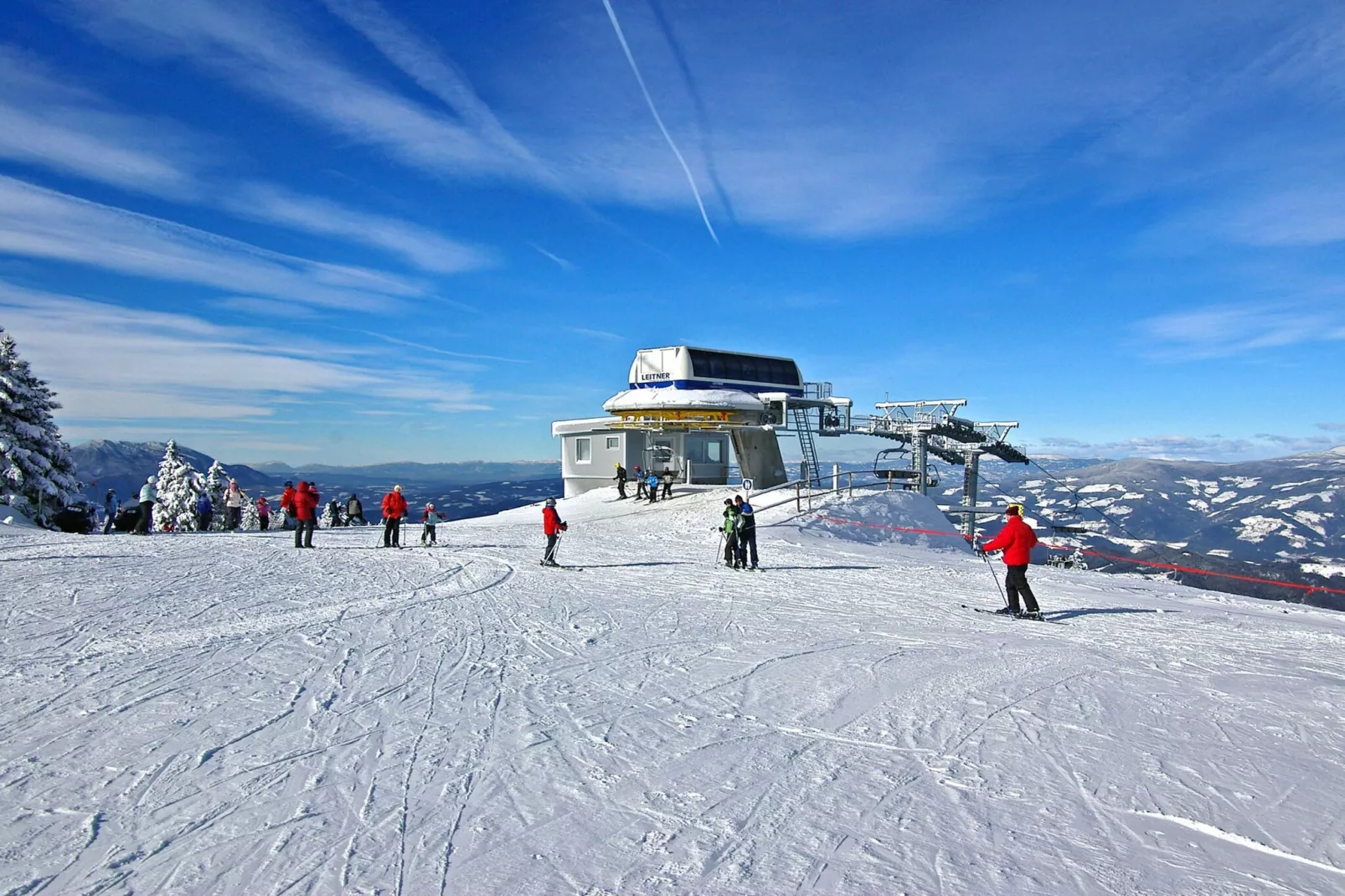 Mountain View Villa with Sauna and Hot-Tub - Three Bedroom Villa with Sauna and Hot-Tub-Uitzicht