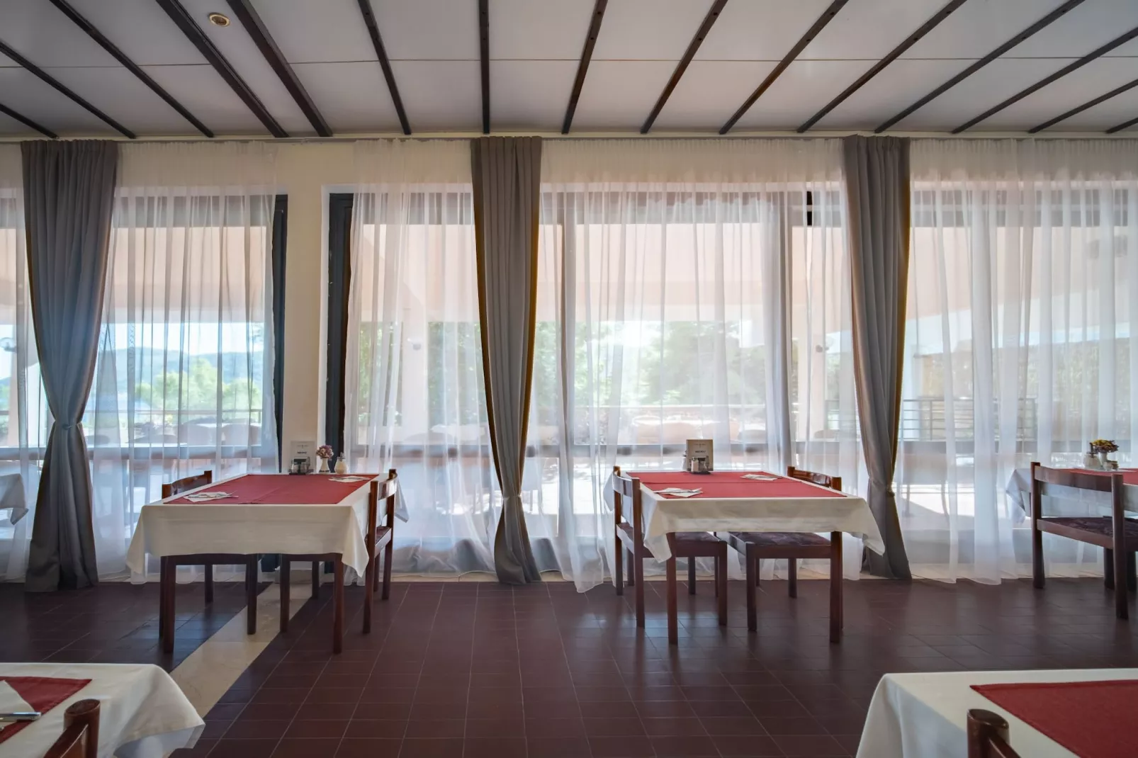 Hotel Issa - Double Room Sea View 9 - Faciliteiten