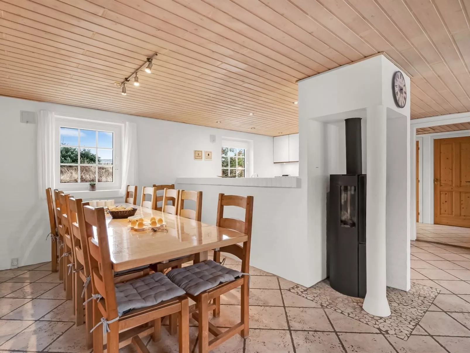 "Seppo" - 900m from the sea-Binnen