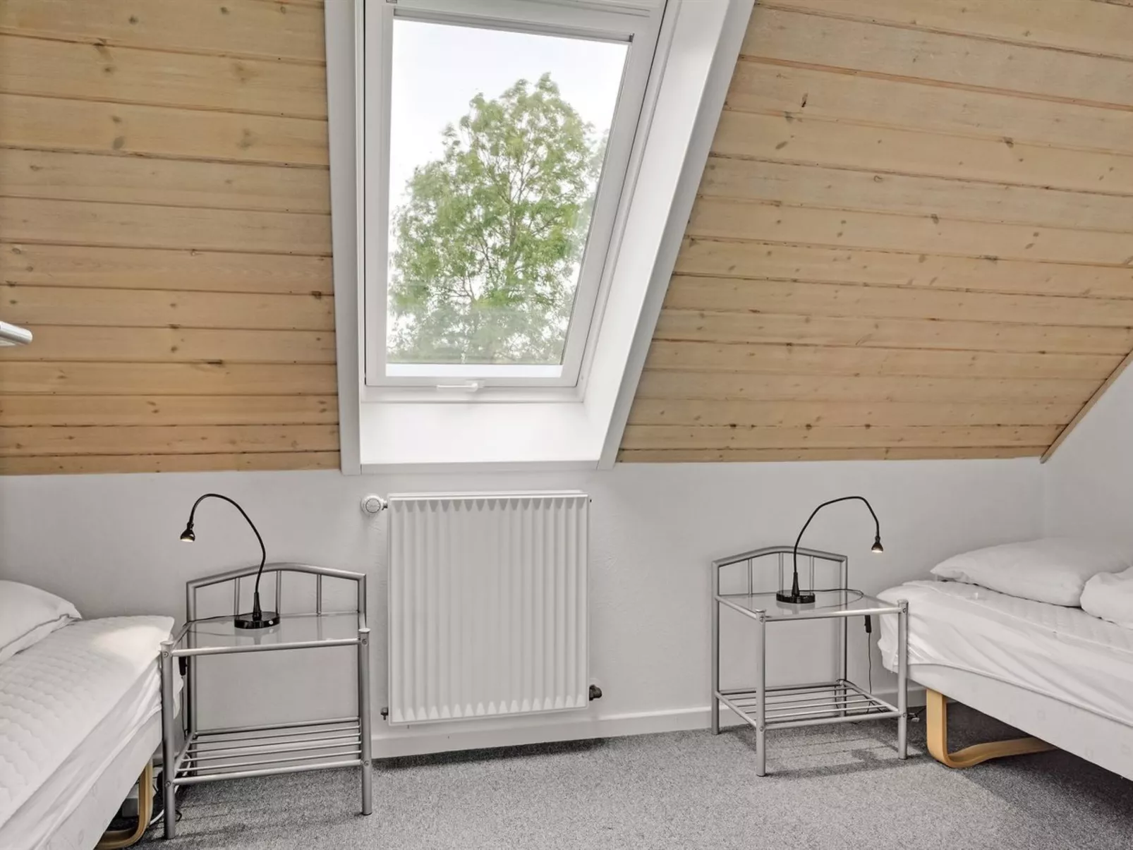 "Eini" - 4.5km from the sea-Binnen