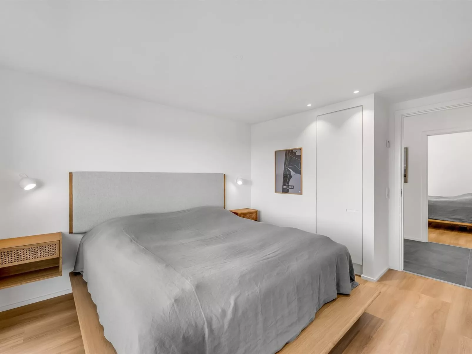 "Maximiliane" -  from the sea-Binnen