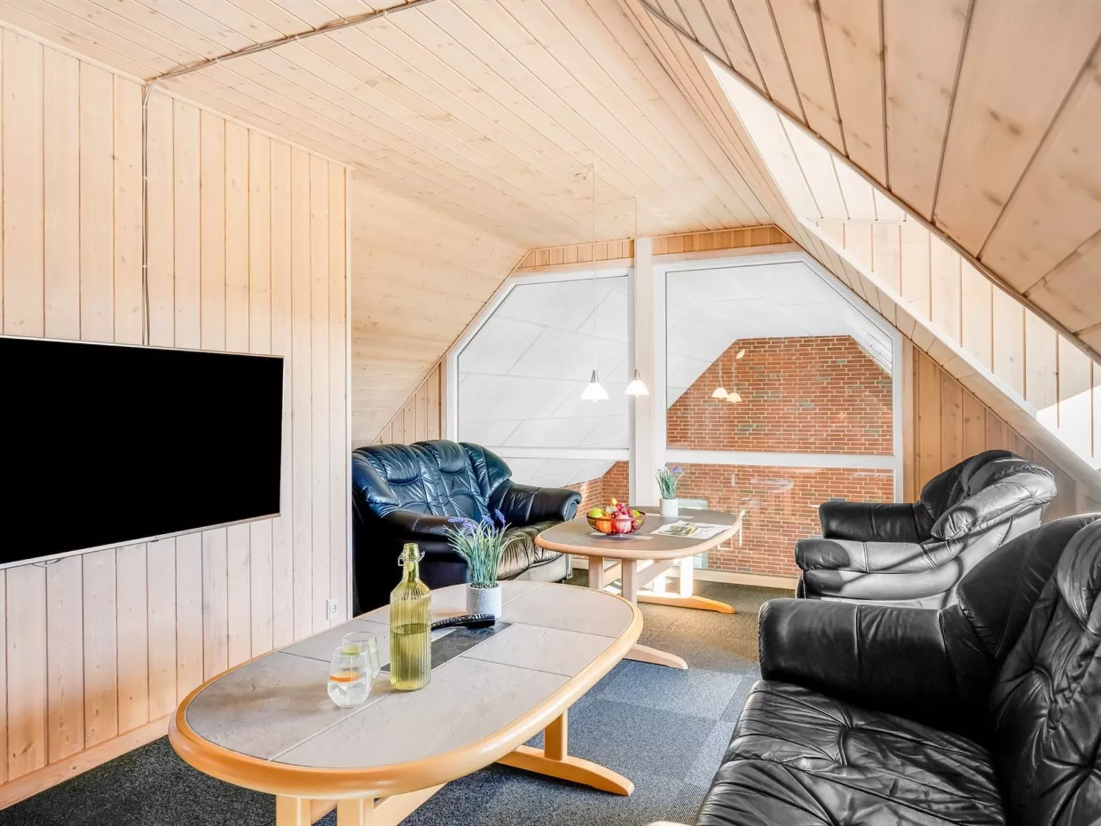 "Gytha" - 75m from the sea-Binnen