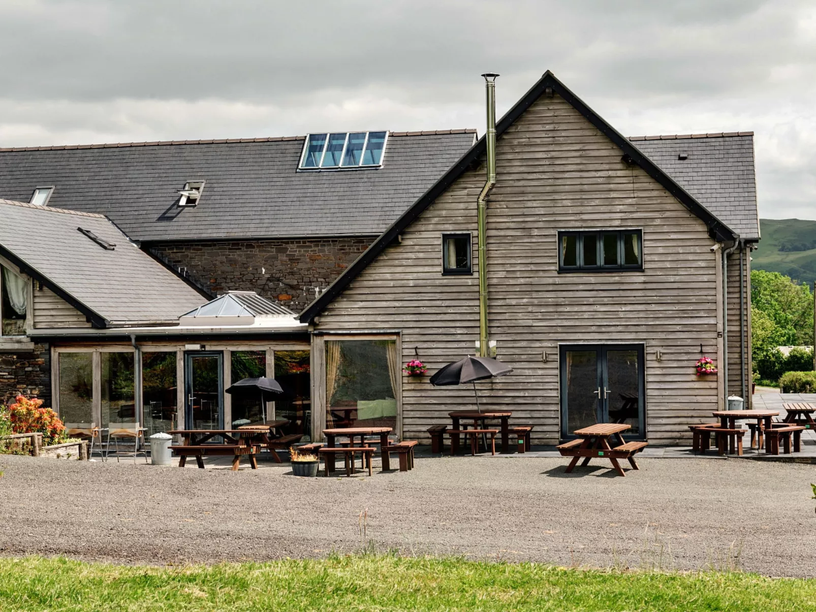 The Welsh Barn-Binnen