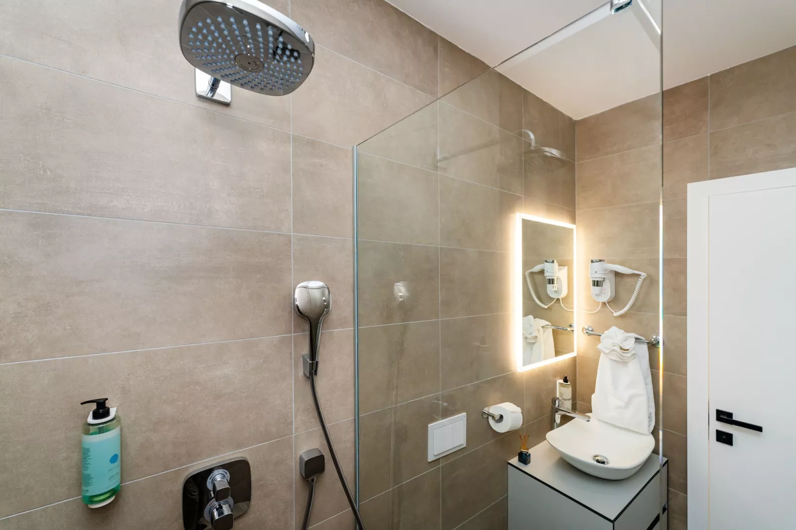 Sea view Villa Senti-Badkamer